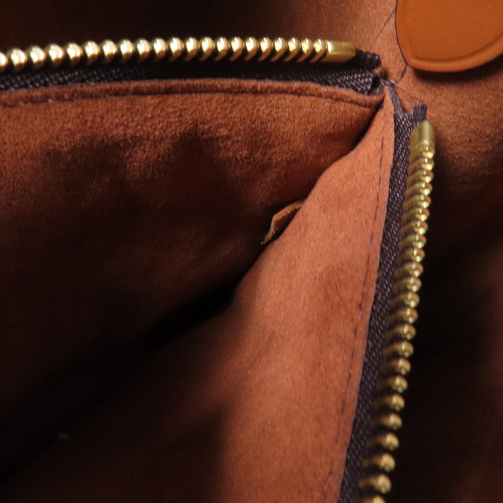 LOUIS VUITTON Monogram NeoNoe MM金扣肩背袋