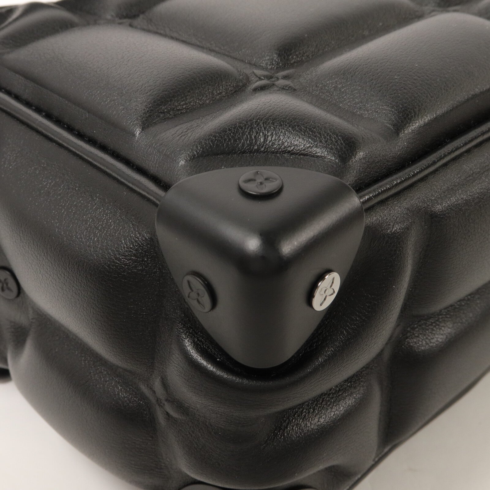 LOUIS VUITTON Puffy Damier Mini Soft Trunk鏈帶肩背袋