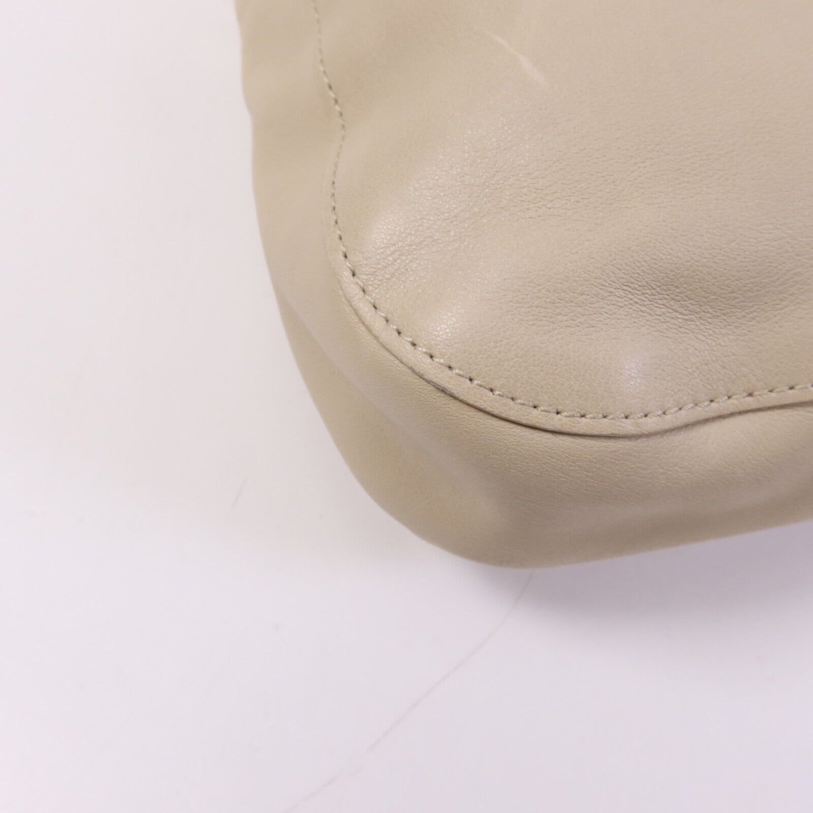 GUCCI 牛皮皮革Shoulder Bag金扣肩背袋