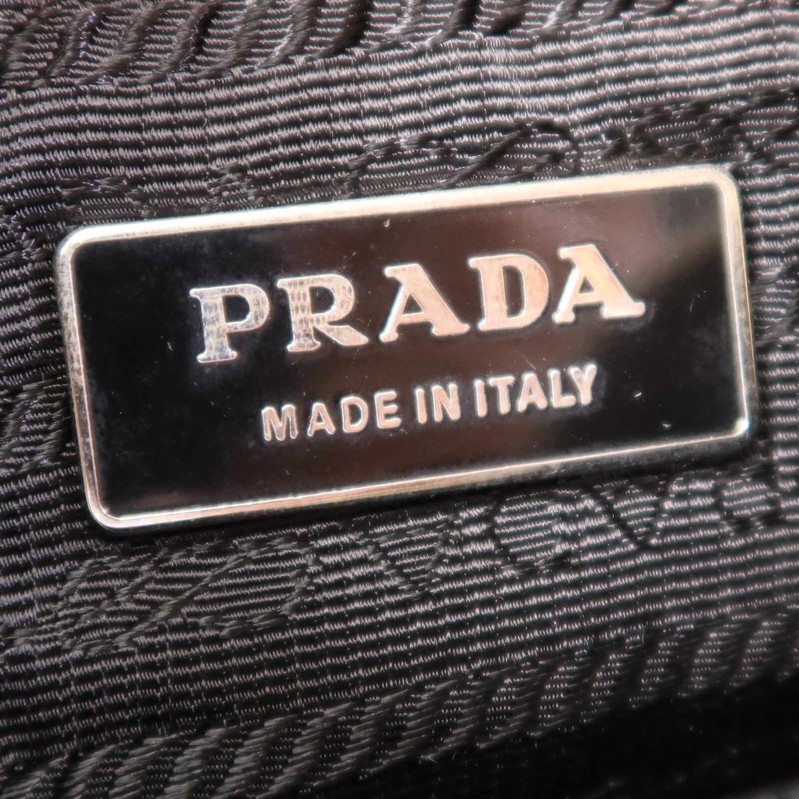 PRADA 斜紋軟呢Tote Bag銀扣手挽袋
