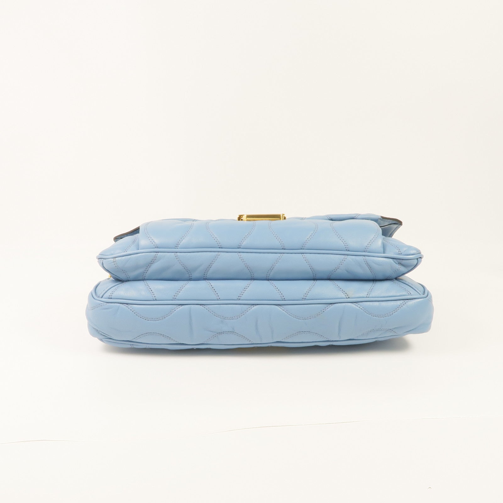 Miu Miu 羊皮皮革Chain Shoulder Bag金扣鏈帶肩背袋