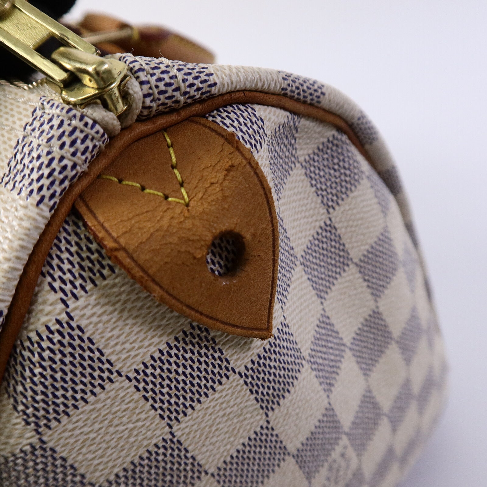 LOUIS VUITTON Damier Azur Speedy 30金扣手挽袋白色