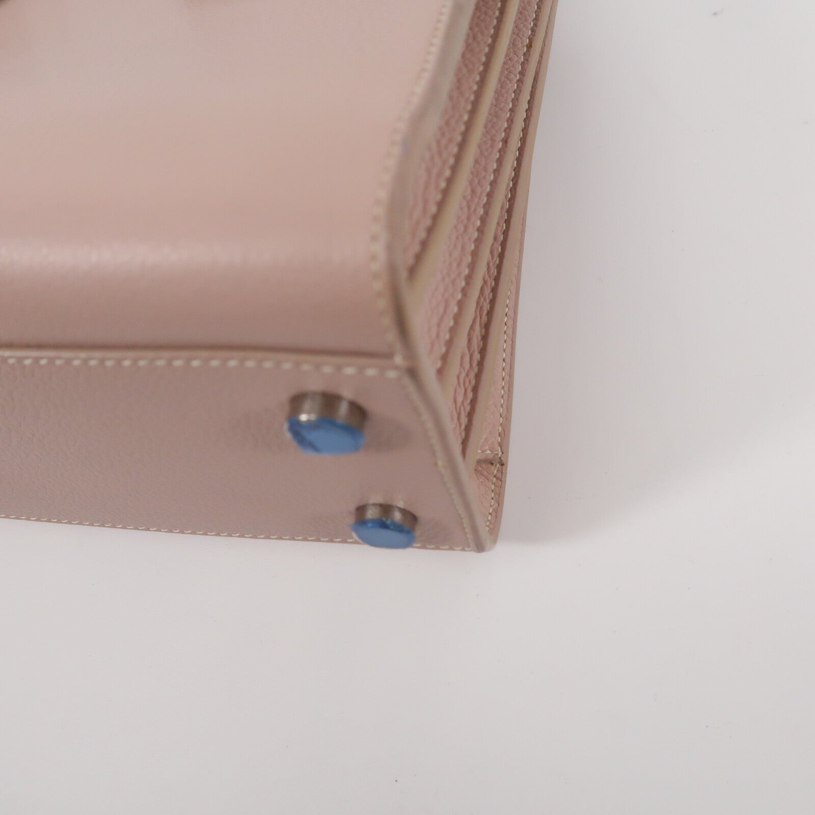 YVES SAINT LAURENT 牛皮皮革Sac De Jour Nano手挽肩背兩用袋