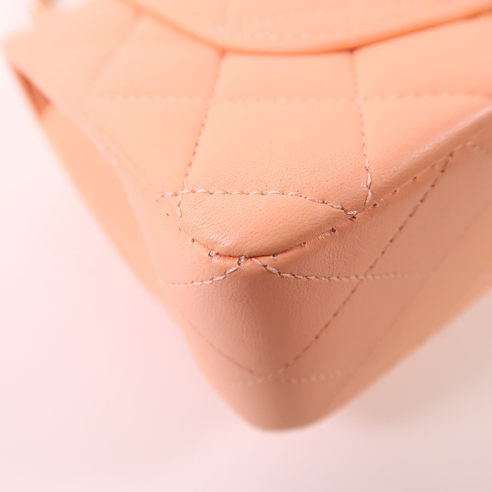 CHANEL 羊皮皮革Classic 23金扣鏈帶肩背袋