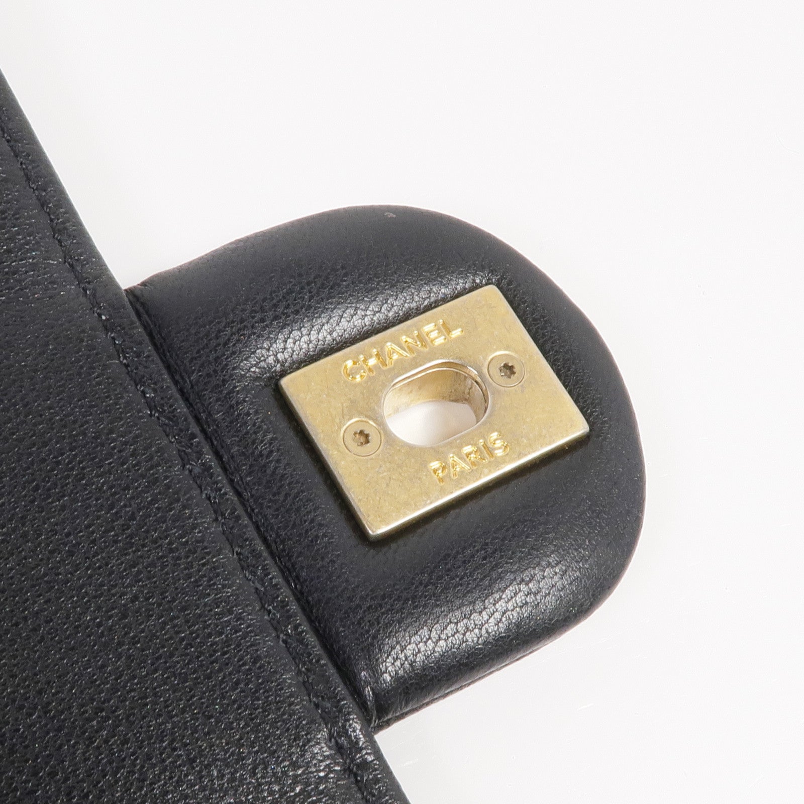 CHANEL 牛皮皮革Chain Shoulder金扣鏈帶肩背袋