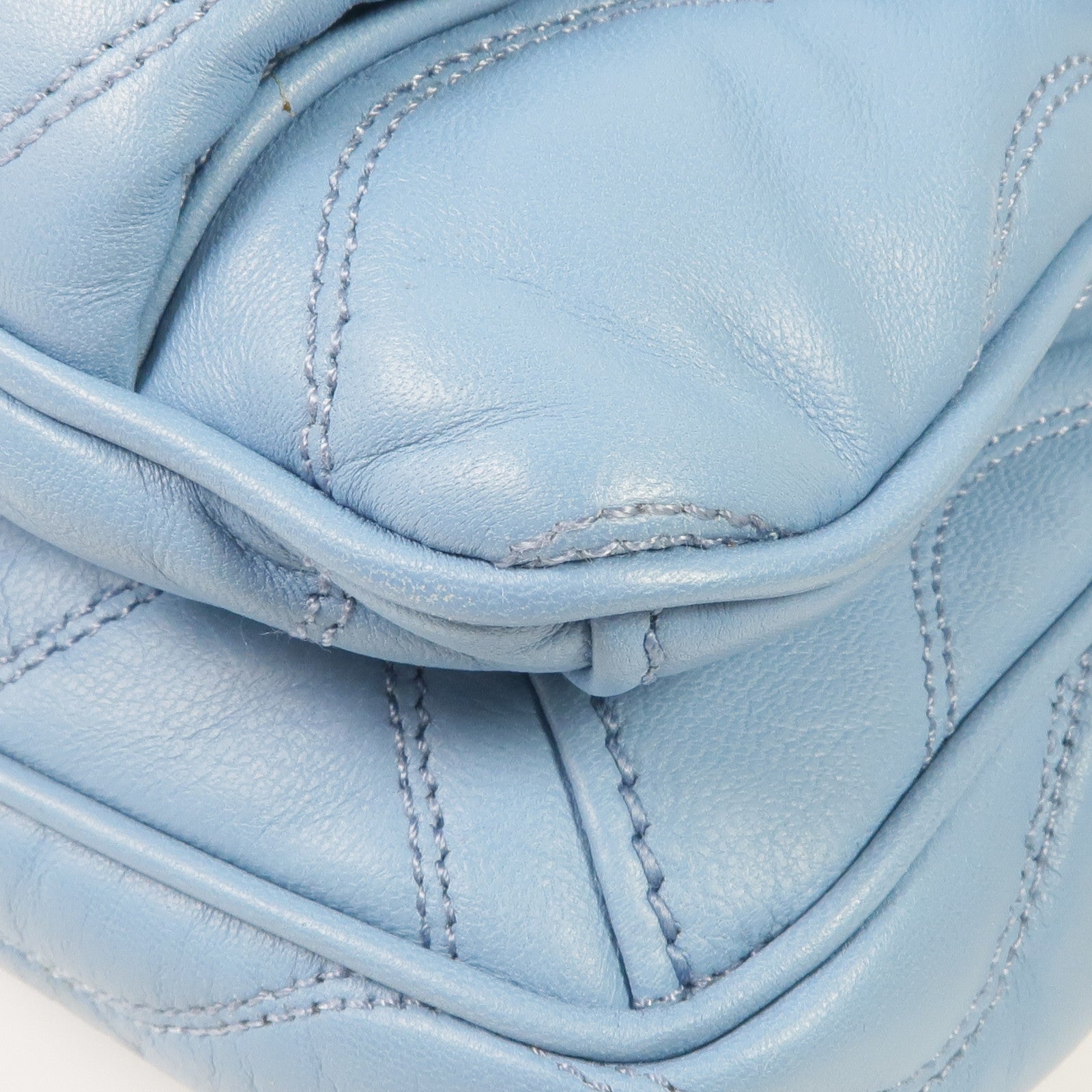 Miu Miu 【激減優惠】羊皮皮革Chain Shoulder Bag金扣鏈帶肩背袋