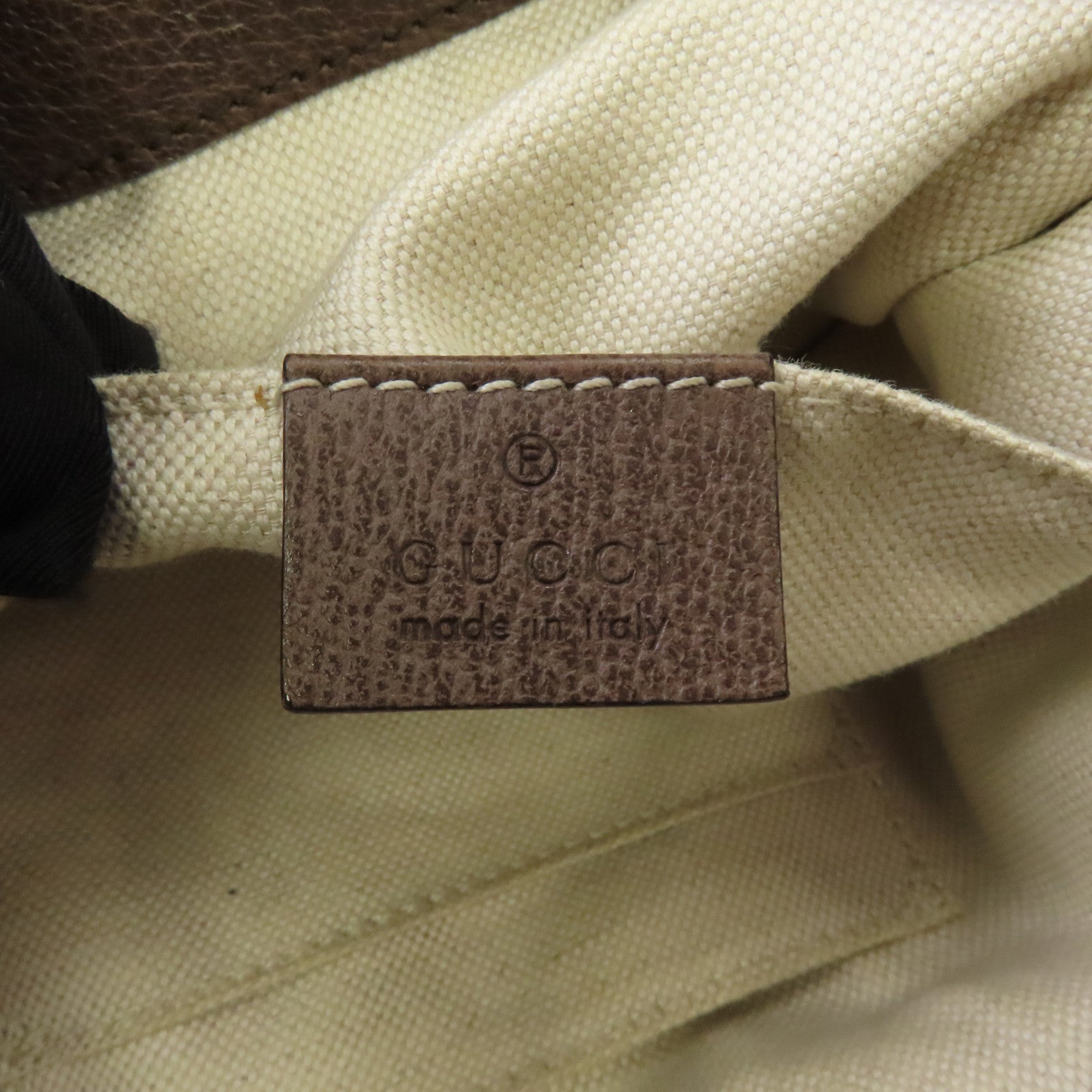GUCCI 塗層帆布Backpack金扣背包棕色