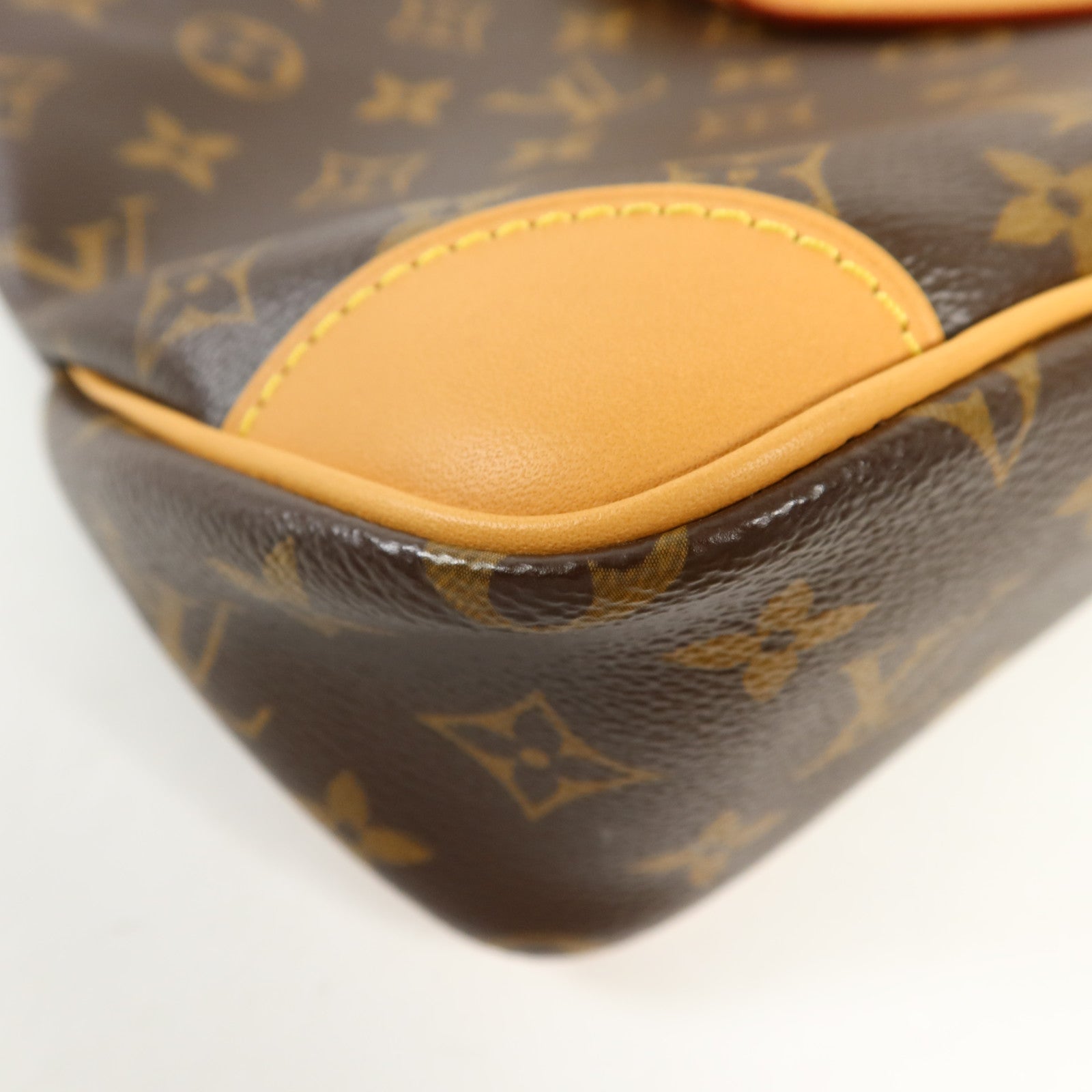 LOUIS VUITTON Monogram Odeon PM金扣手挽袋