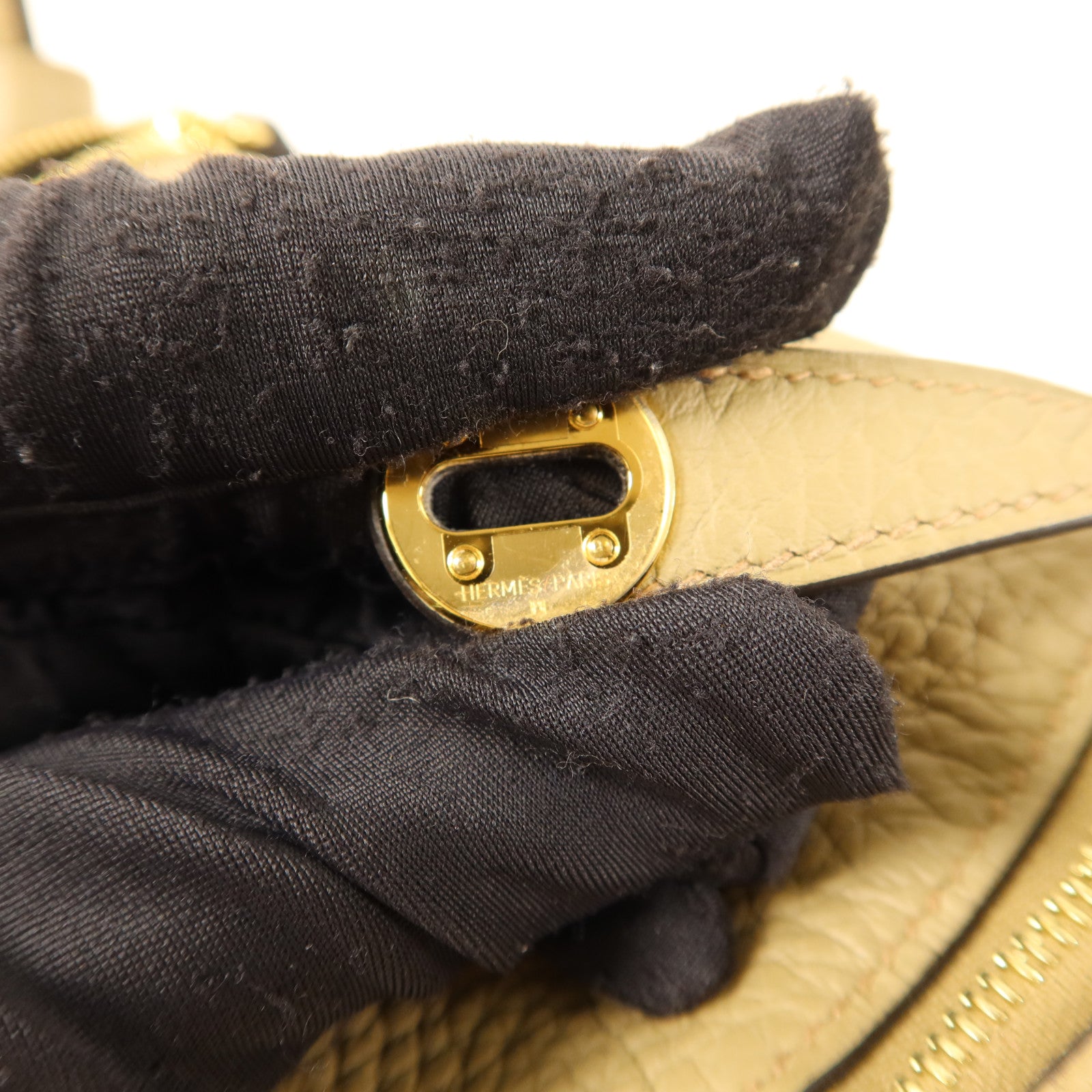 HERMES Clemence皮革Mini Lindy金扣手挽肩背兩用袋Beige Marfa