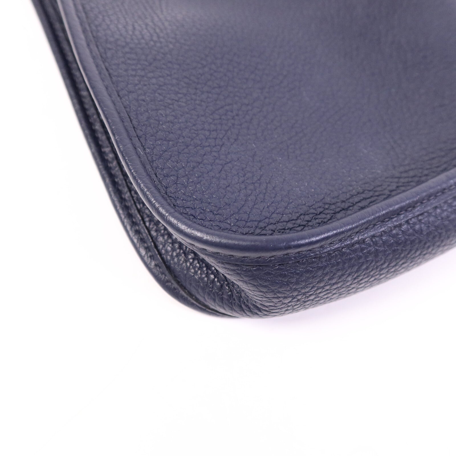 HERMES Clemence皮革Evelyne TPM銀扣肩背袋Bleu Nuit
