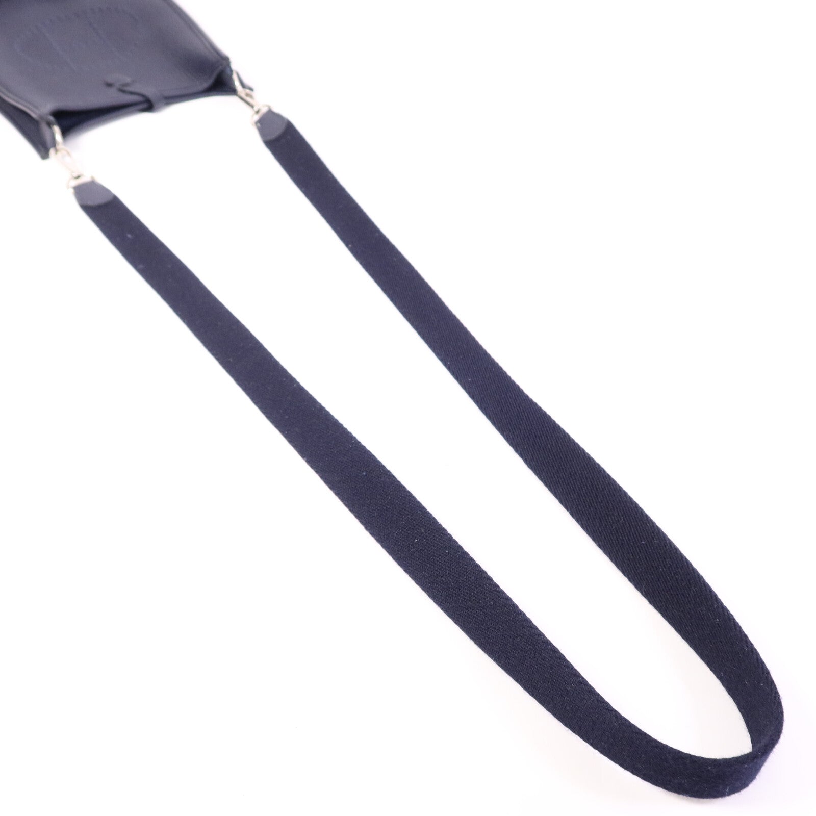 HERMES Clemence皮革Evelyne TPM銀扣肩背袋Bleu Nuit