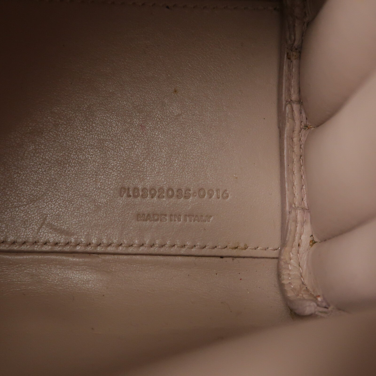 YVES SAINT LAURENT 牛皮皮革Sac De Jour Nano手挽肩背兩用袋