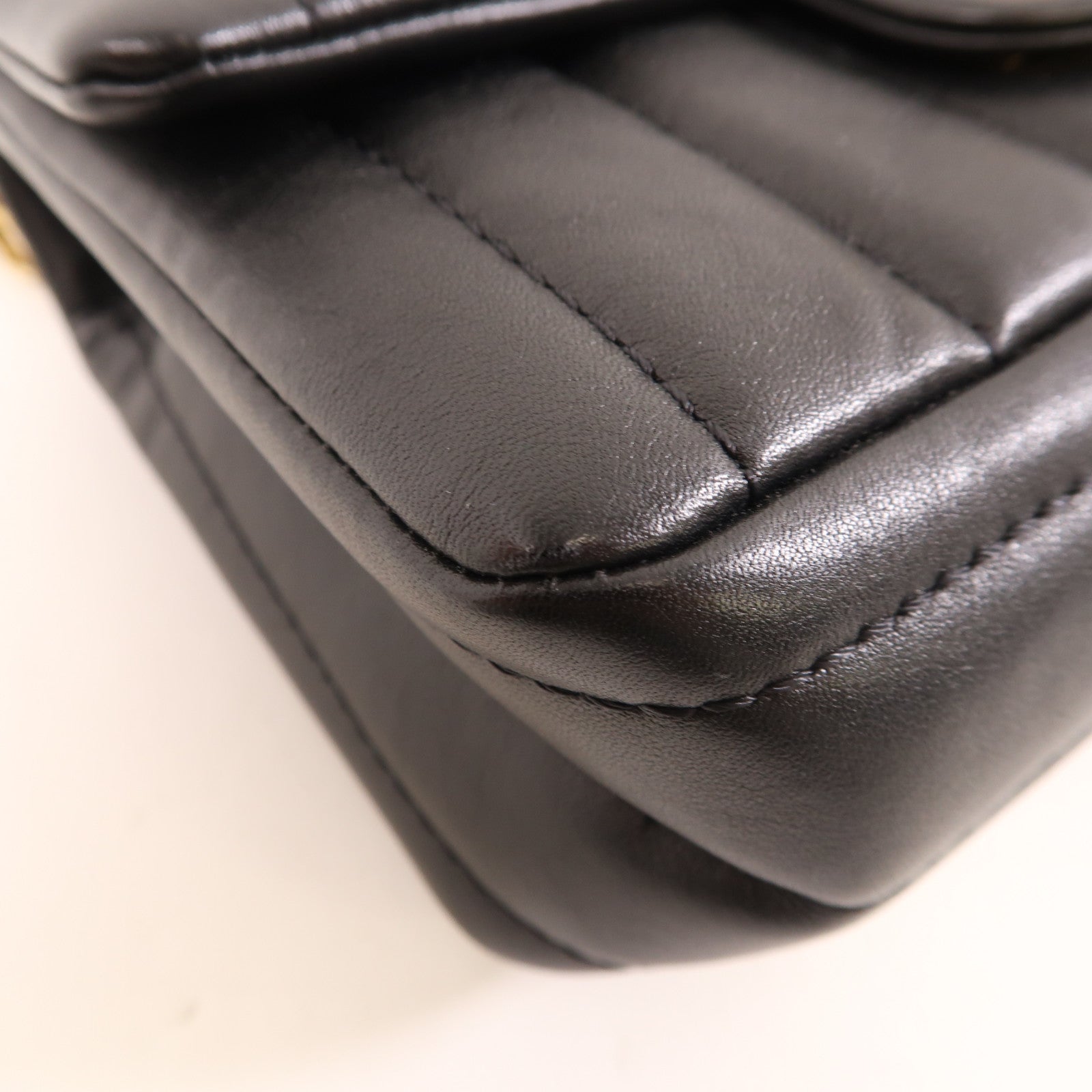 CHANEL 【激減優惠】皮革2.55 Mini金扣鏈帶肩背袋黑色