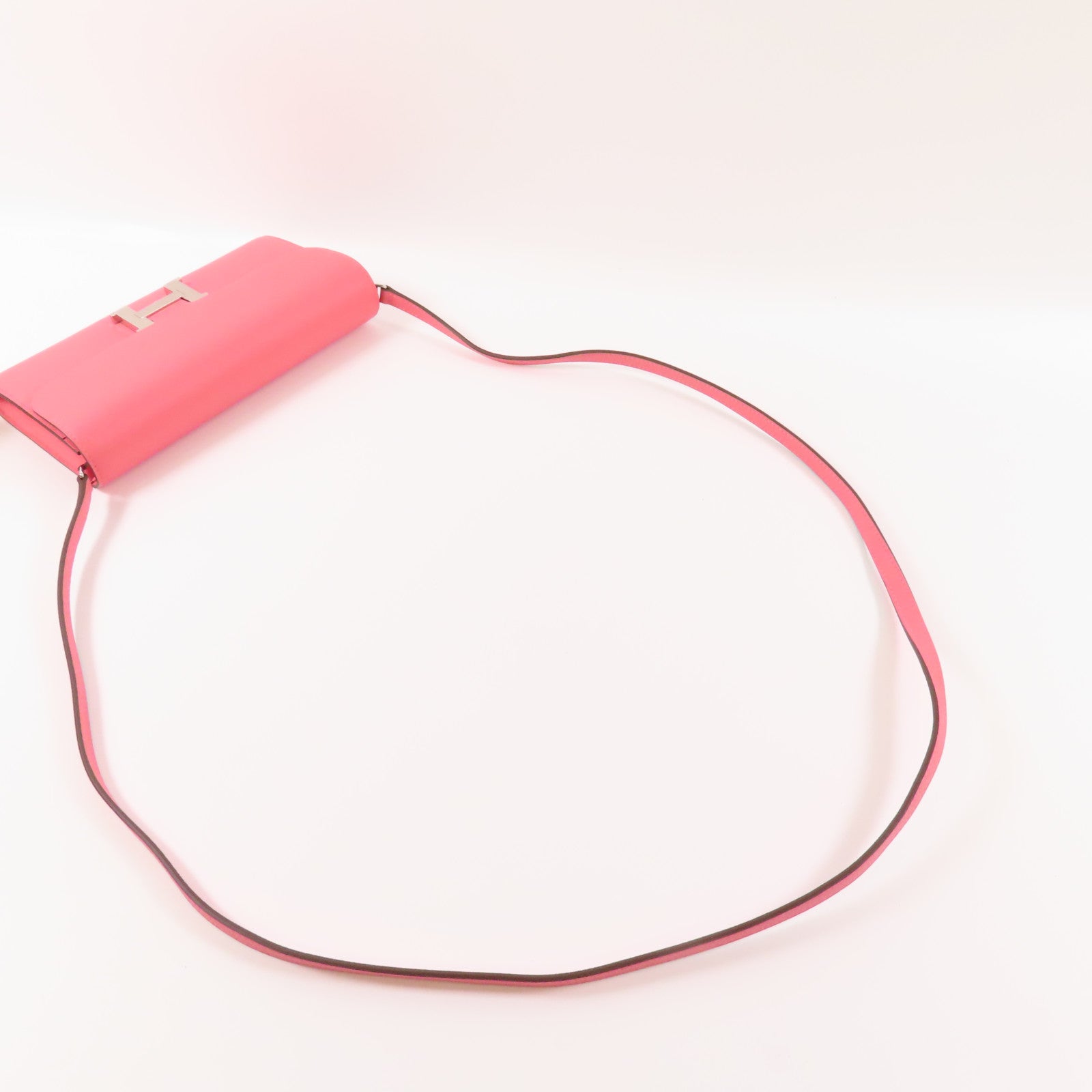 HERMES Evercolor皮革Constance To Go銀扣肩背袋Roze Azalee