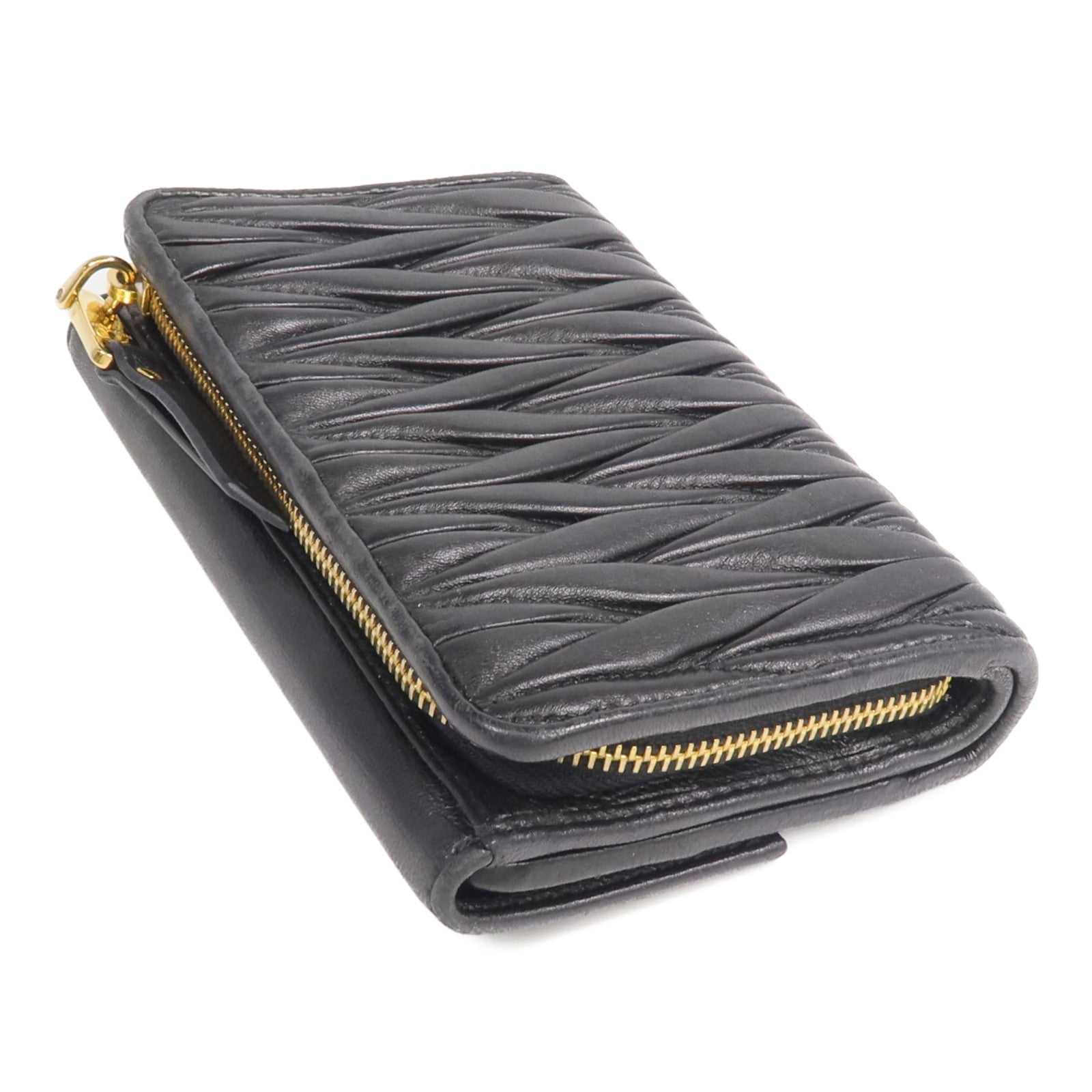 Miu Miu 羊皮皮革Fold Wallet金扣錢包