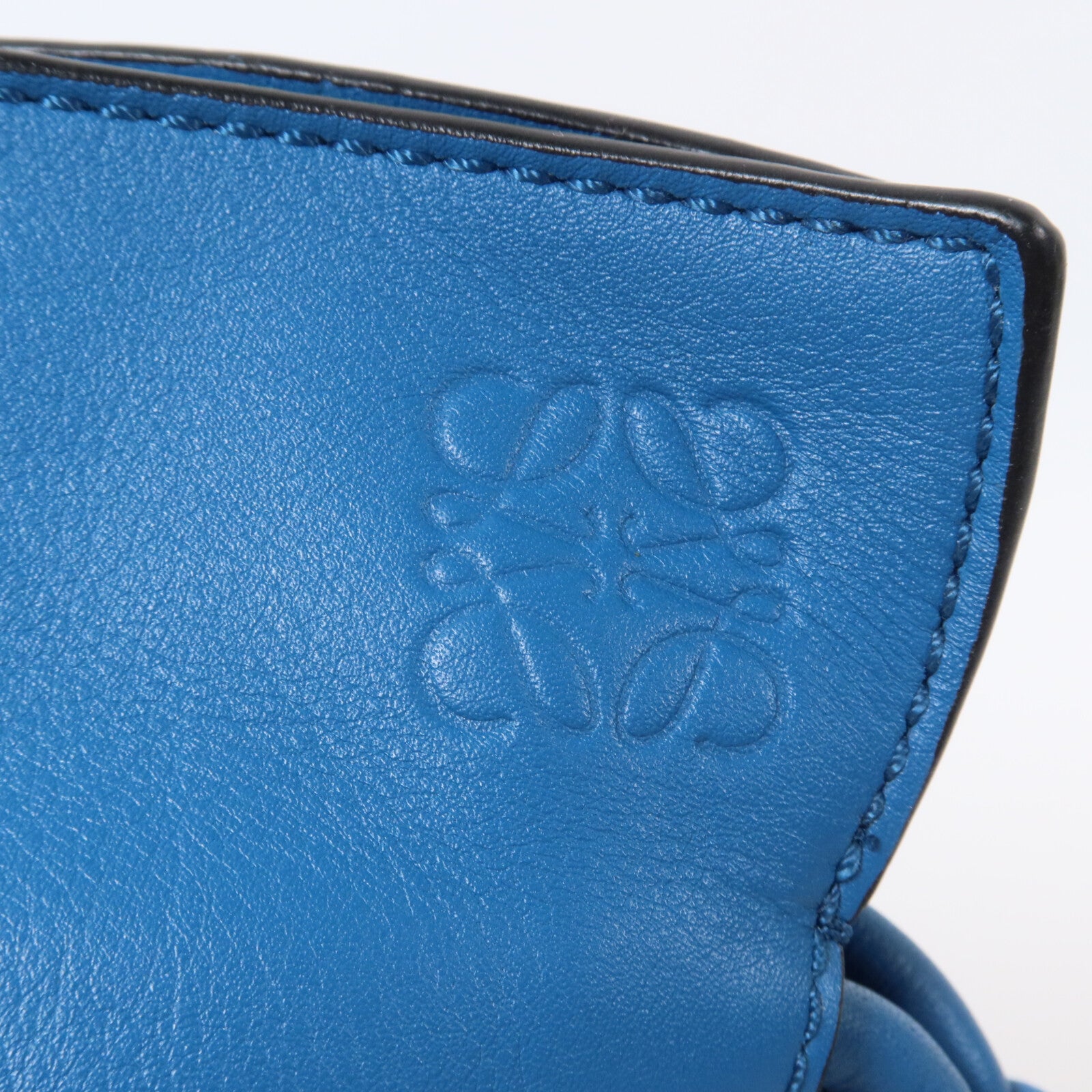 LOEWE 羊皮皮革Flamenco Mini Clutch Bag肩背袋