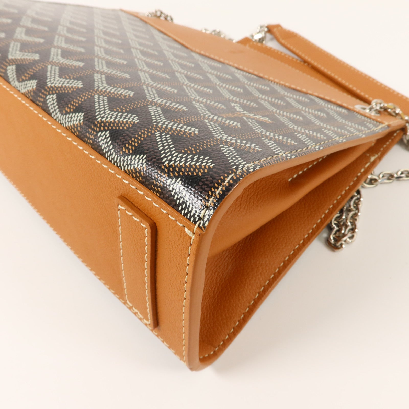 GOYARD 牛皮皮革/塗層帆布Rouette Structure PM鏈帶肩背袋