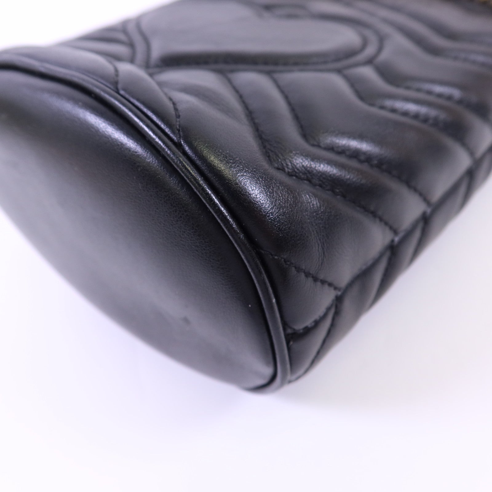 GUCCI 皮革GG Marmont Bucket金扣鏈帶肩背袋