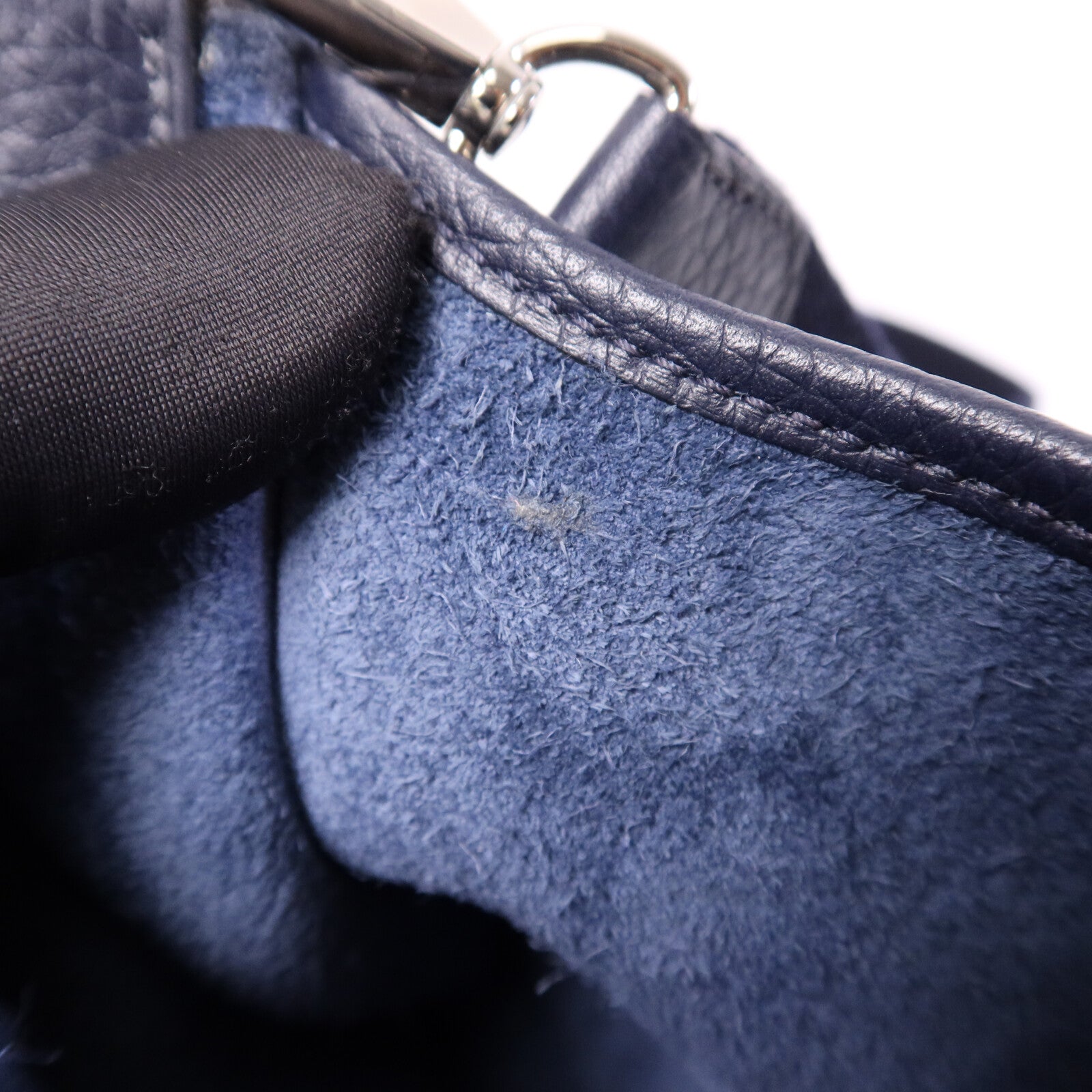 HERMES Clemence皮革Evelyne TPM銀扣肩背袋Bleu Nuit