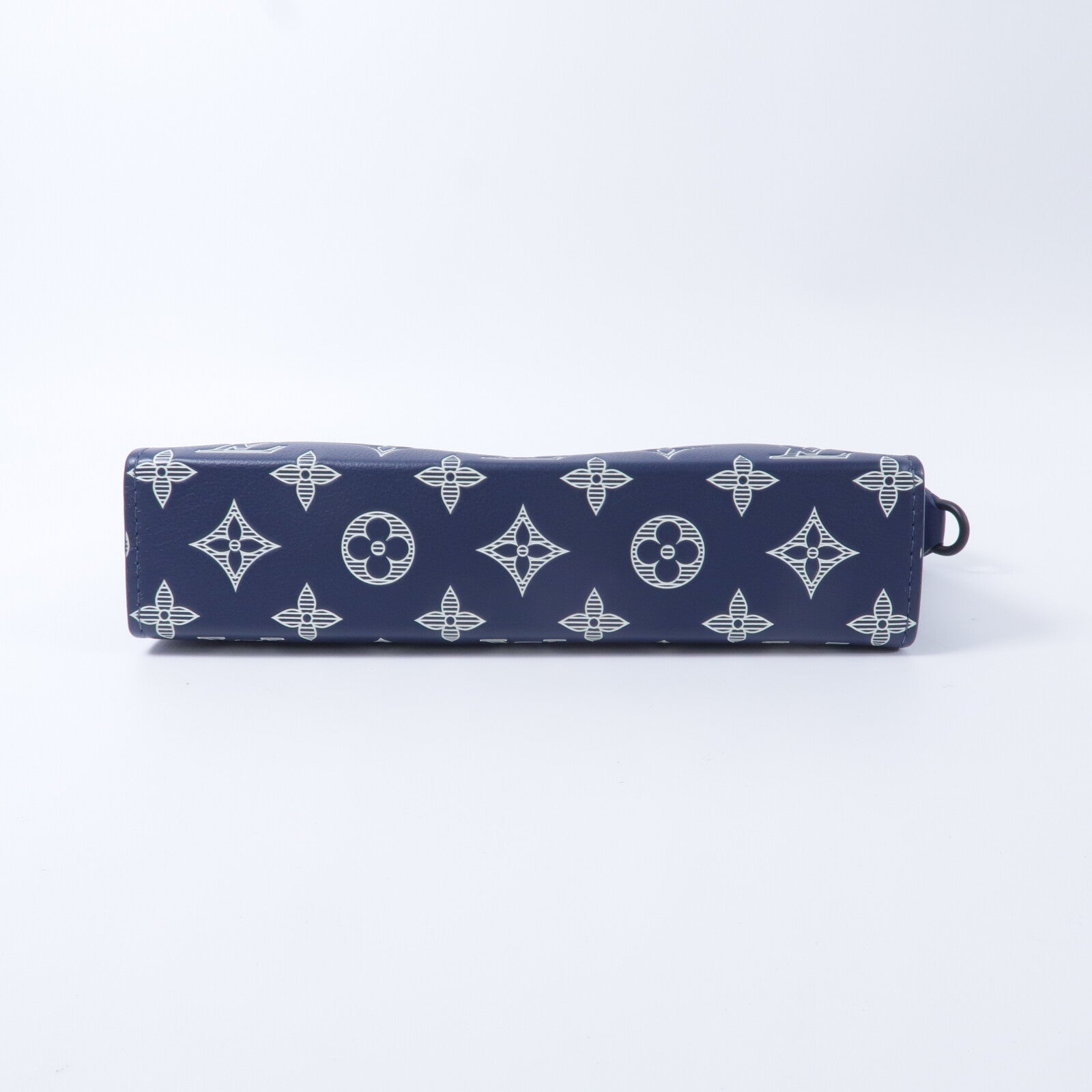 LOUIS VUITTON Monogram Shadow Gaston Wearable Wallet肩背袋