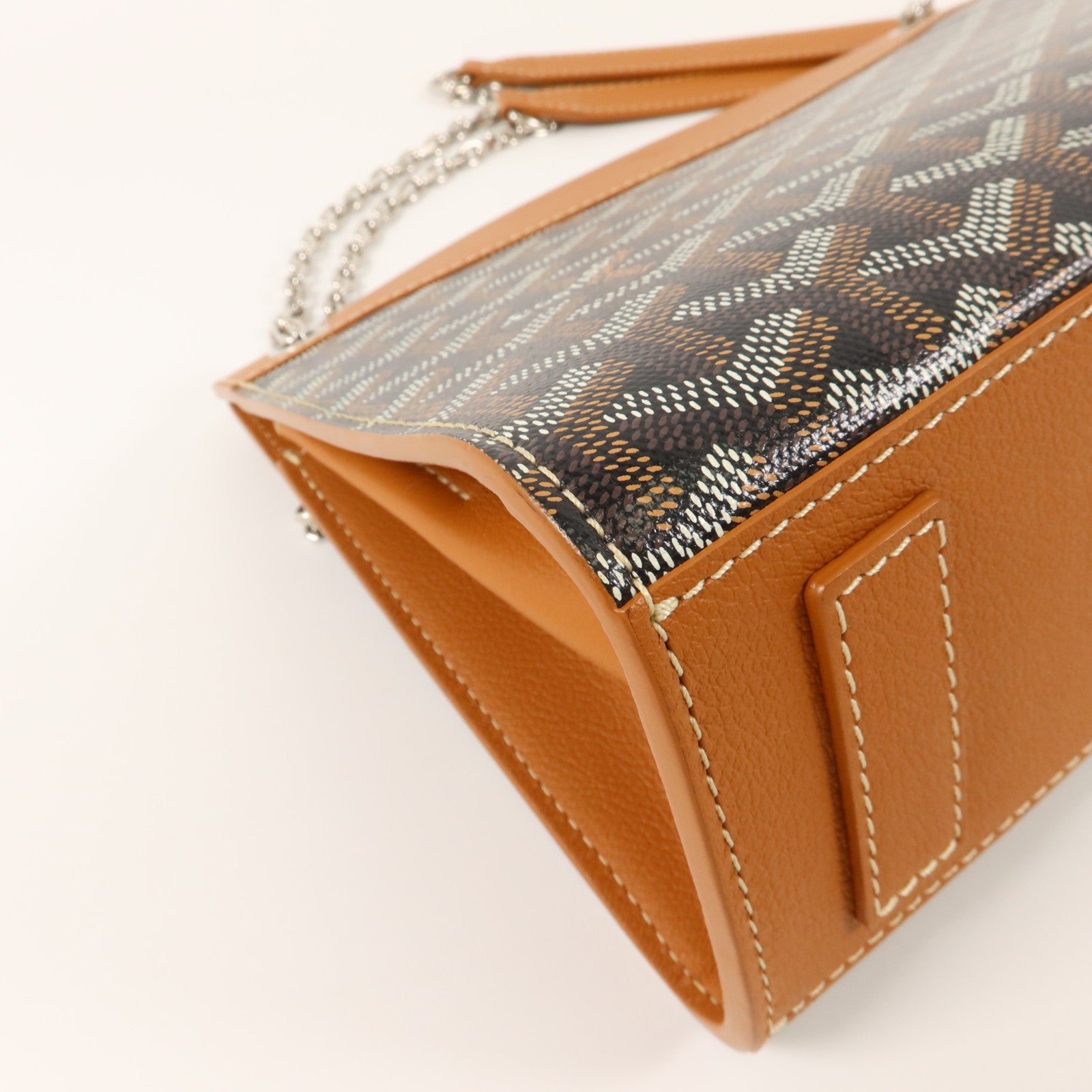 GOYARD 牛皮皮革/塗層帆布Rouette Structure PM鏈帶肩背袋