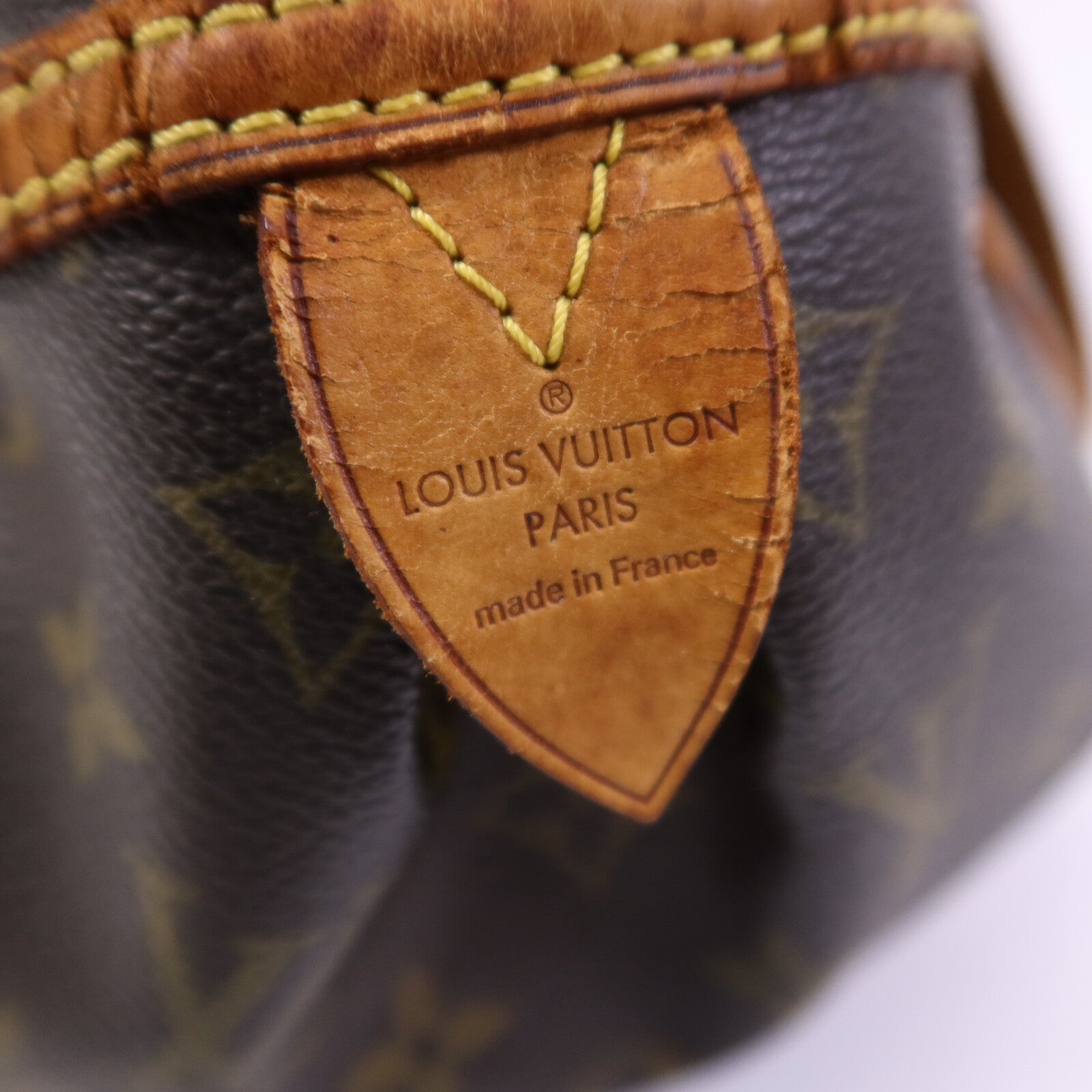 LOUIS VUITTON 【激減優惠】Monogram Montorgueil PM金扣肩背袋