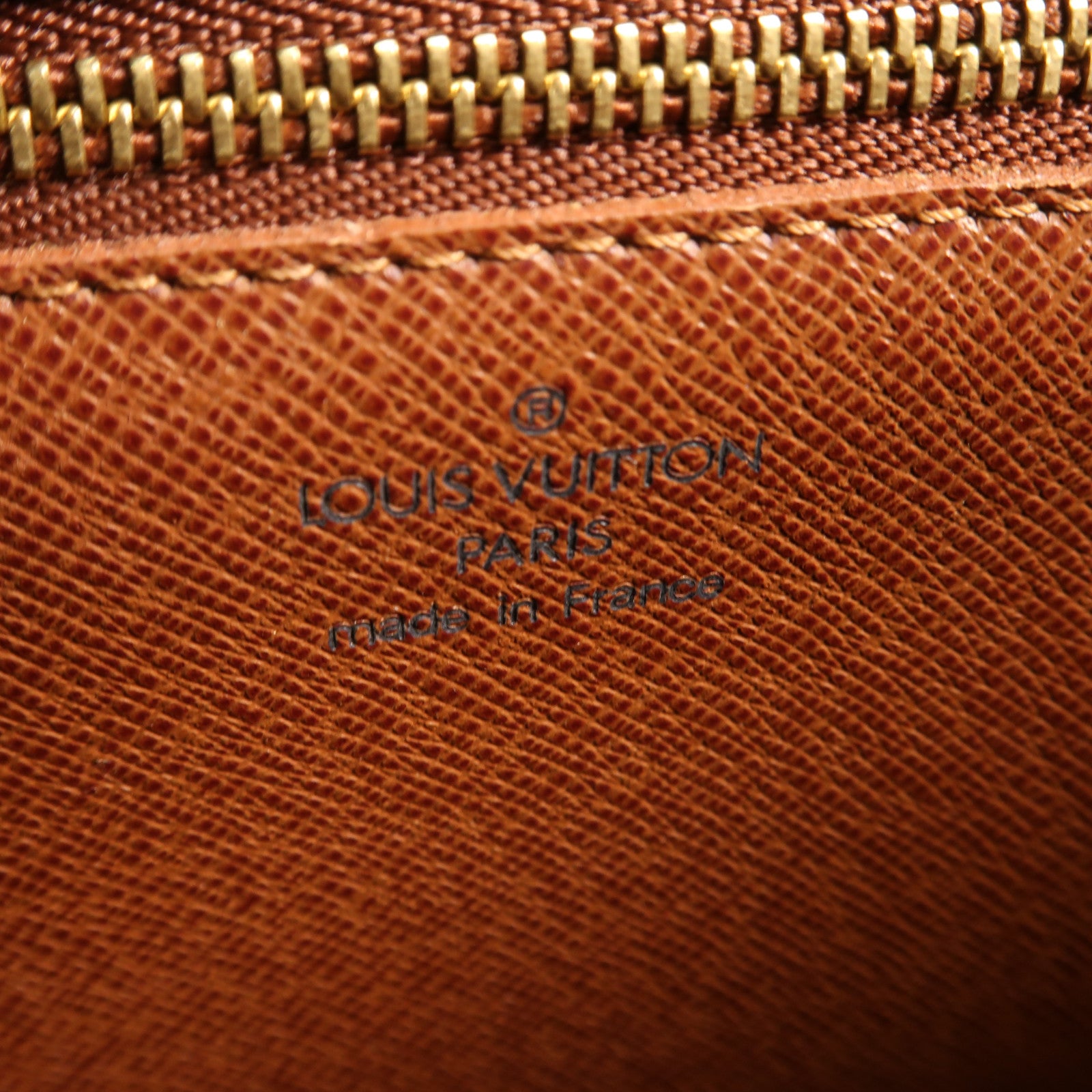 LOUIS VUITTON Monogram Saint Cloud GM金扣肩背袋