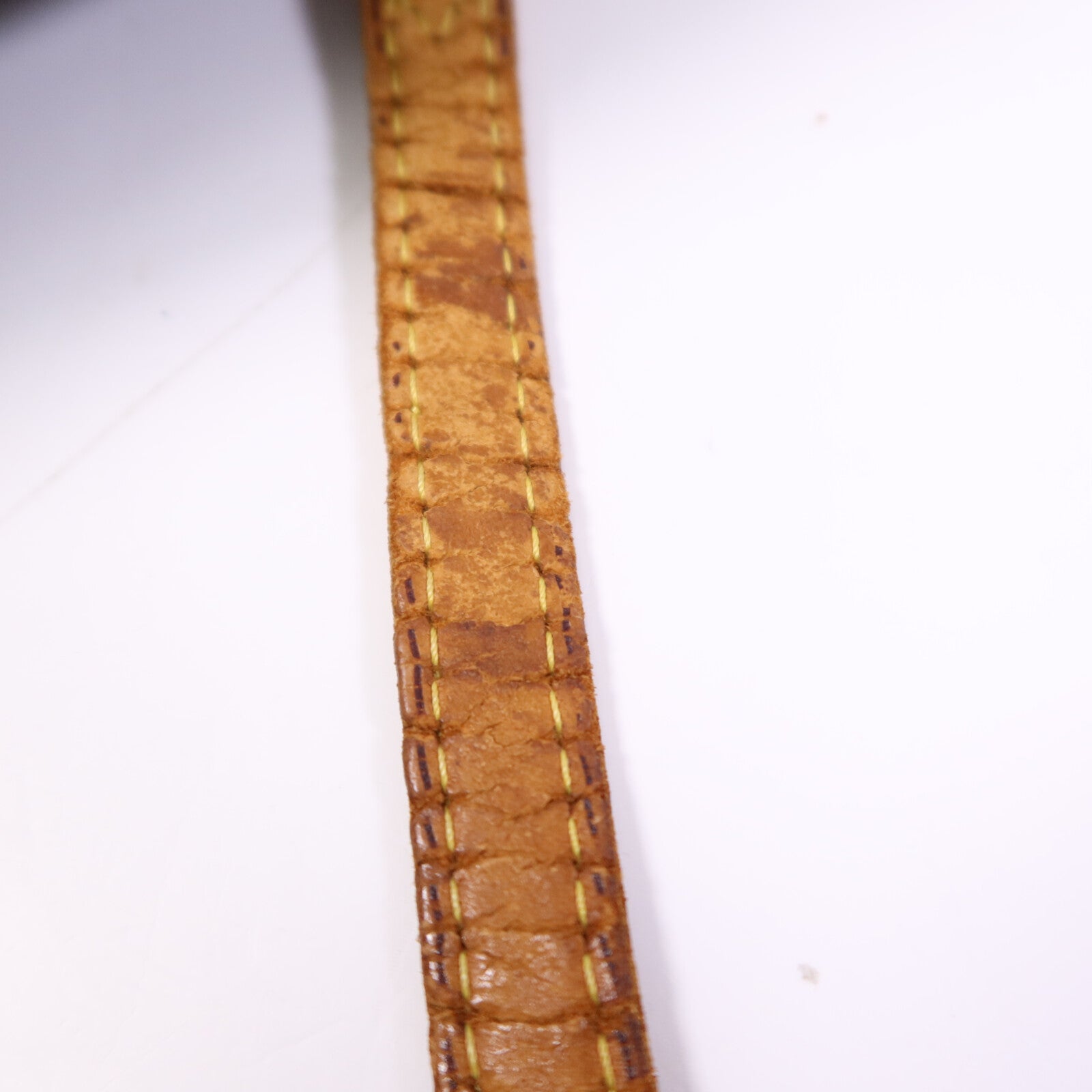 LOUIS VUITTON 【激減優惠】Monogram Montorgueil PM金扣肩背袋