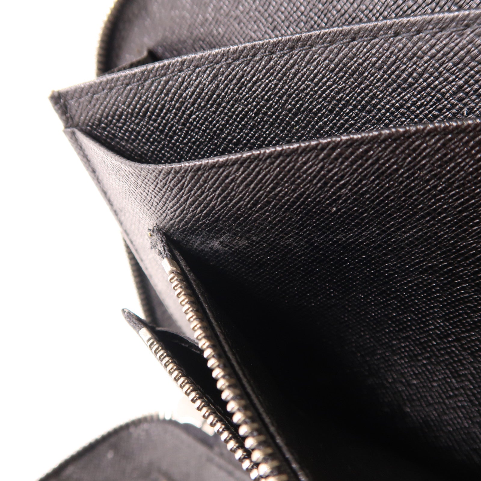 LOUIS VUITTON Taiga Travel Case銀扣手拿包