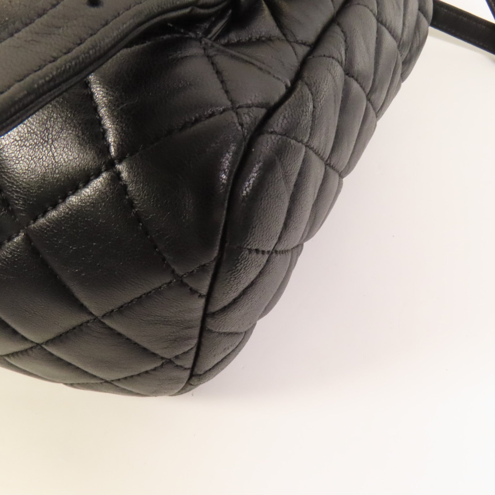 CHANEL 【激減優惠】羊皮皮革Backpack金扣背包