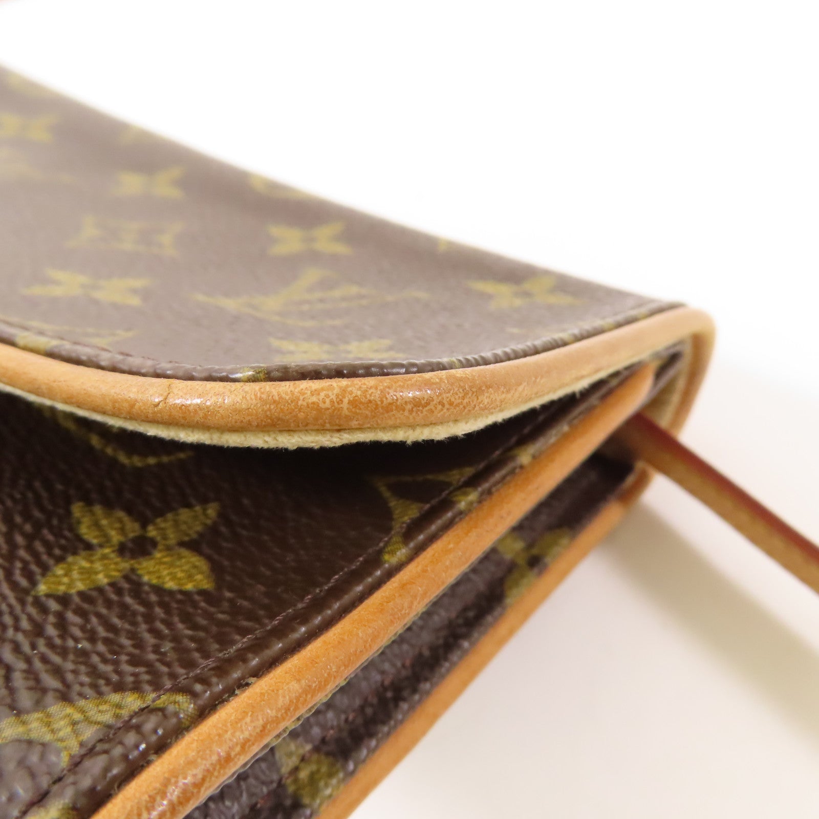 LOUIS VUITTON Monogram Pochette Twin GM金扣肩背袋