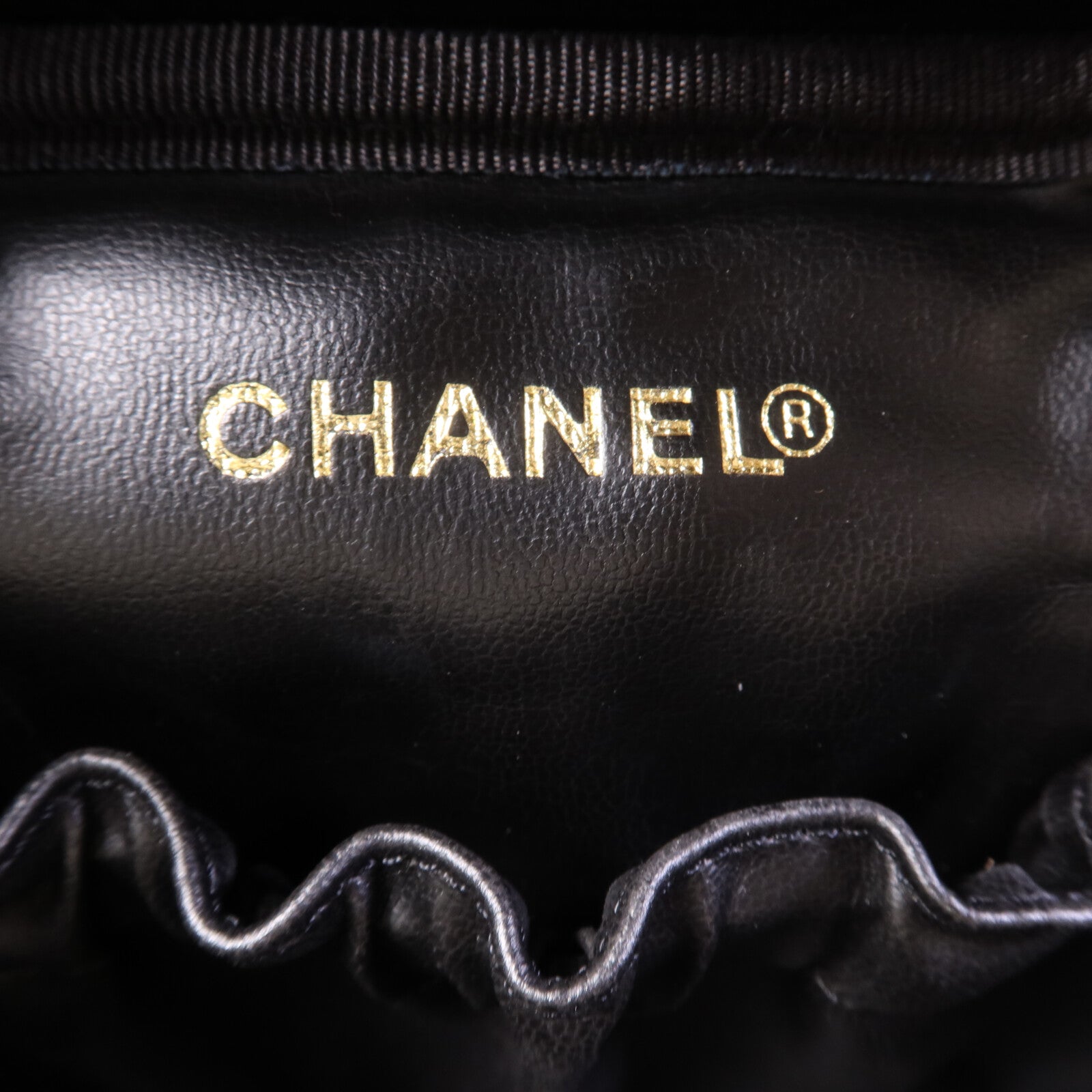 CHANEL 牛皮皮革Vintage Vanity Case金扣手挽袋