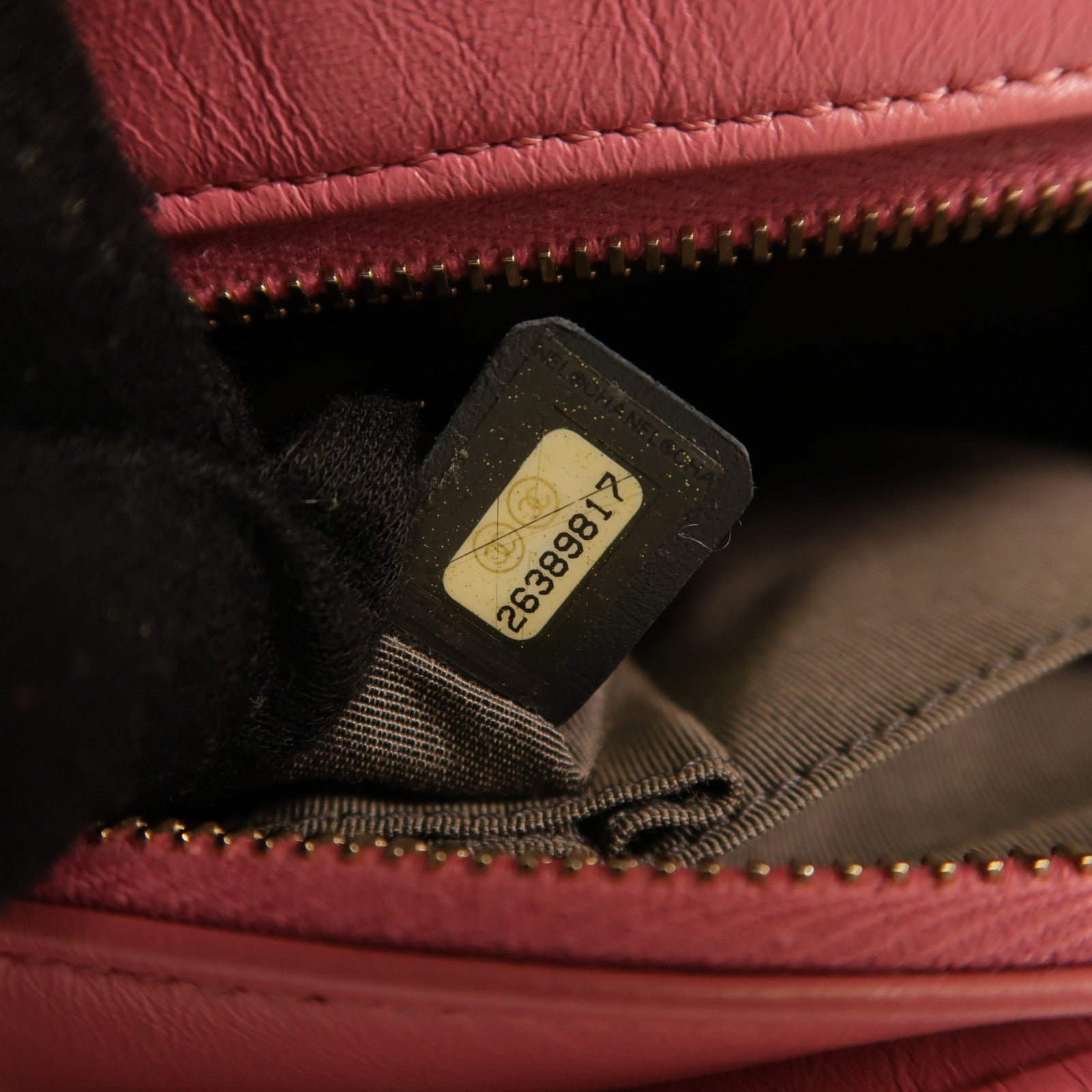 CHANEL 牛皮皮革Small Gabrielle鏈帶肩背袋