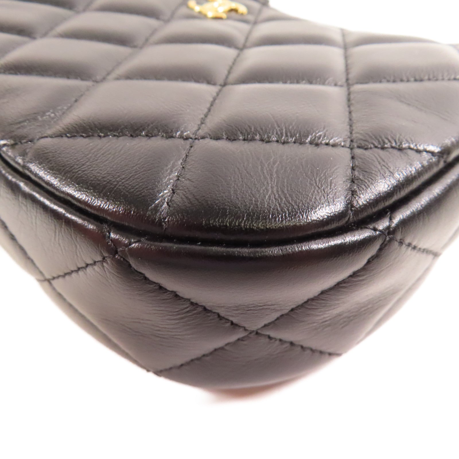 CHANEL 牛皮皮革Shoulder Bag金扣鏈帶肩背袋