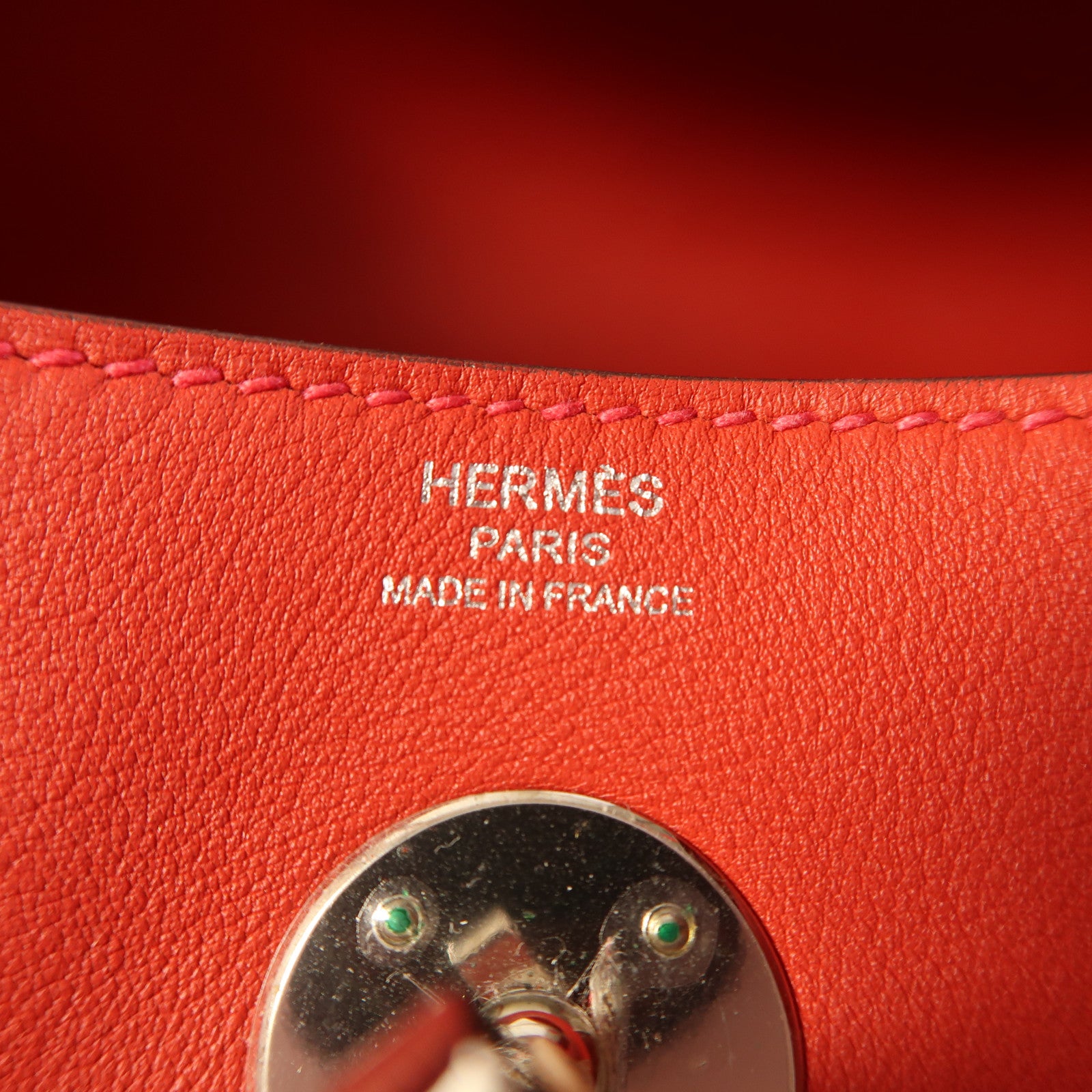 HERMES Swift皮革Lindy 26銀扣手挽肩背兩用袋Rouge Casaque