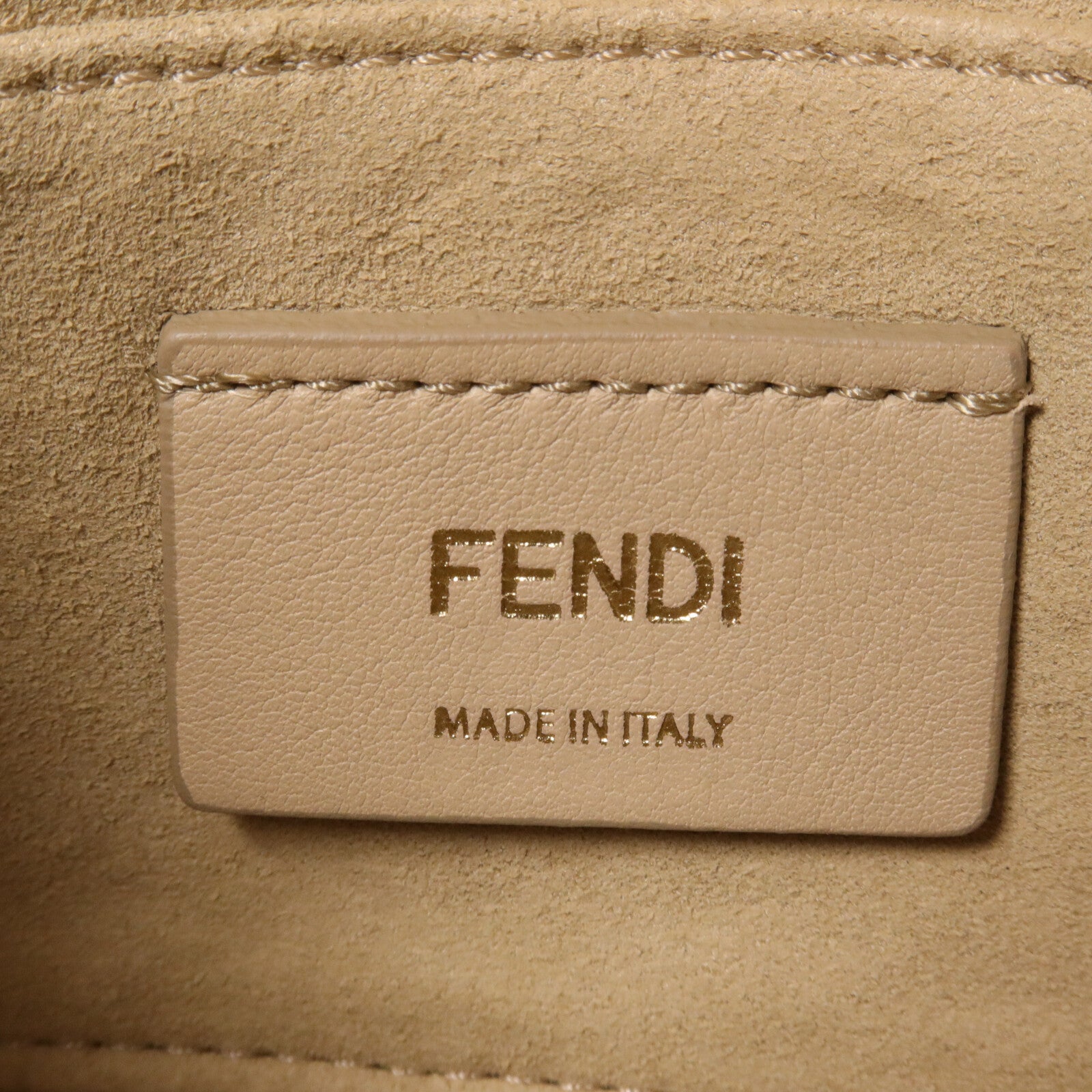 FENDI 牛皮皮革Kan I Small鏈帶肩背袋
