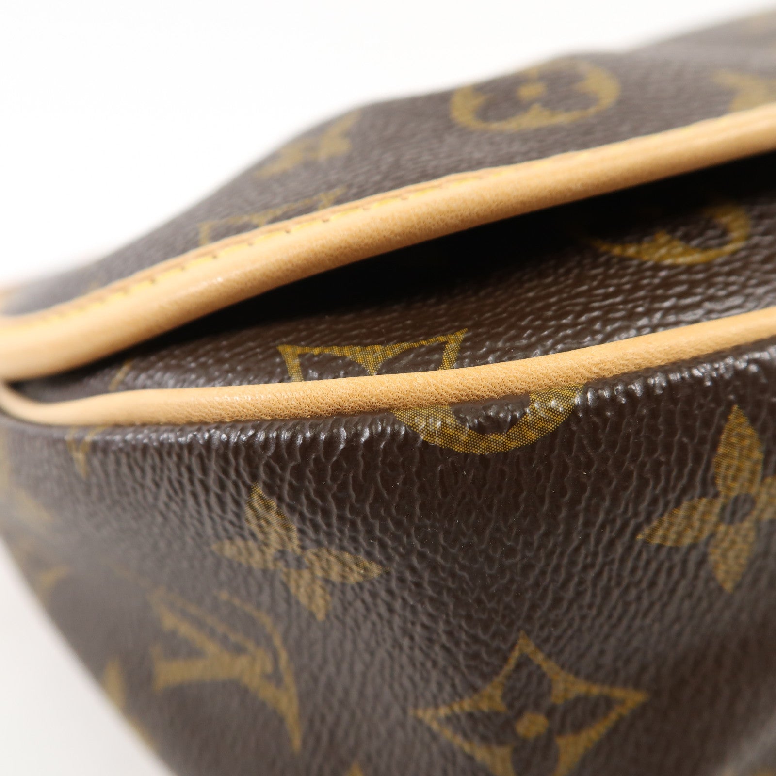 LOUIS VUITTON Monogram Menilmontant PM金扣肩背袋