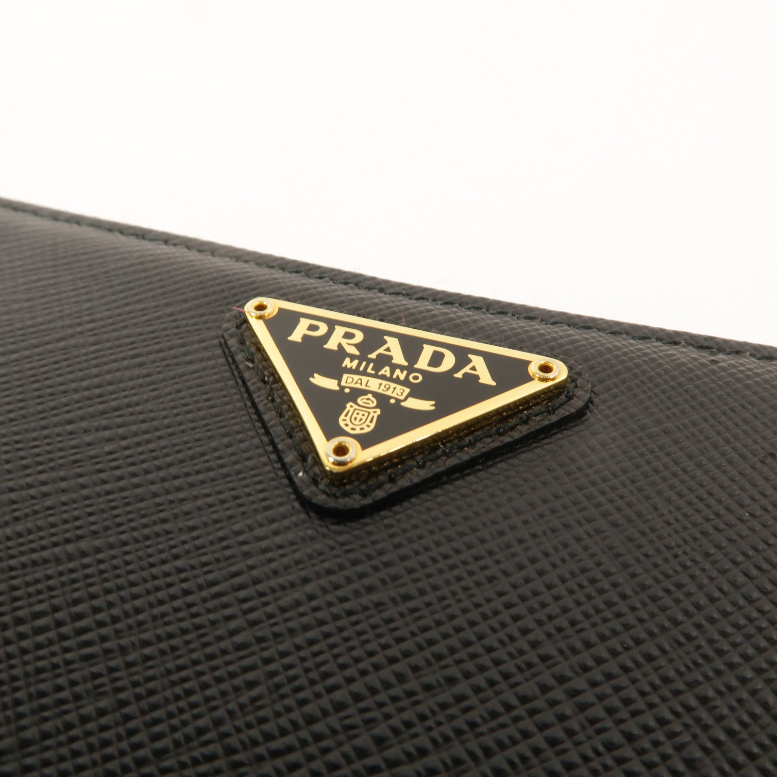 PRADA Saffiano皮革Zipper Long Wallet長錢包