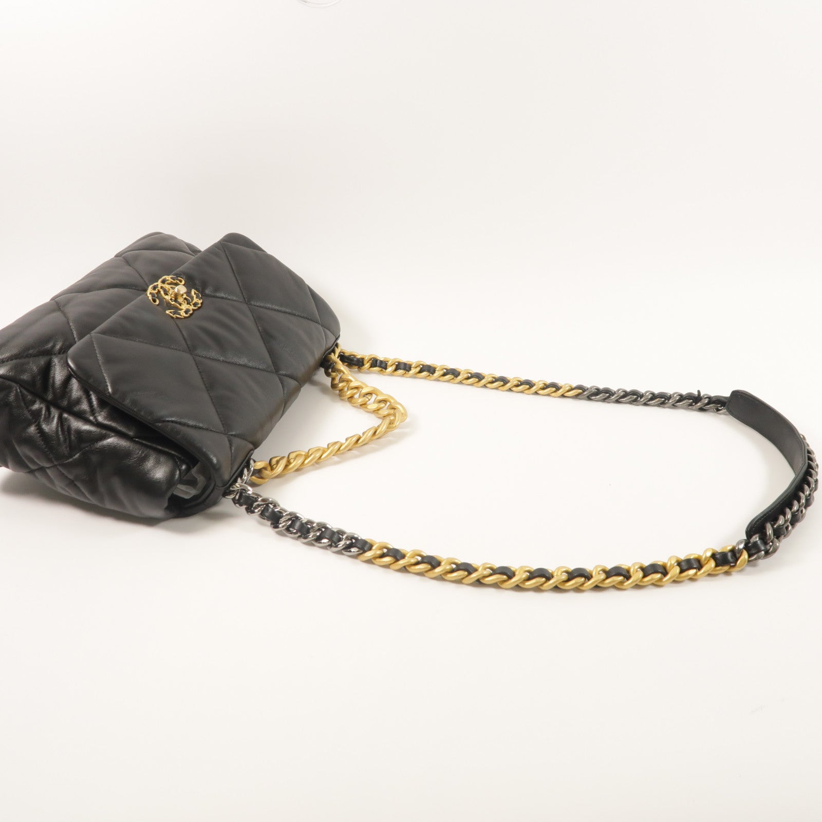 CHANEL 羊皮皮革Chanel 19手挽肩背兩用袋