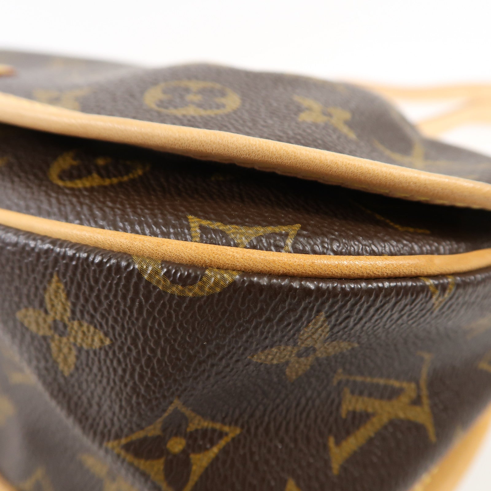 LOUIS VUITTON Monogram Menilmontant PM金扣肩背袋