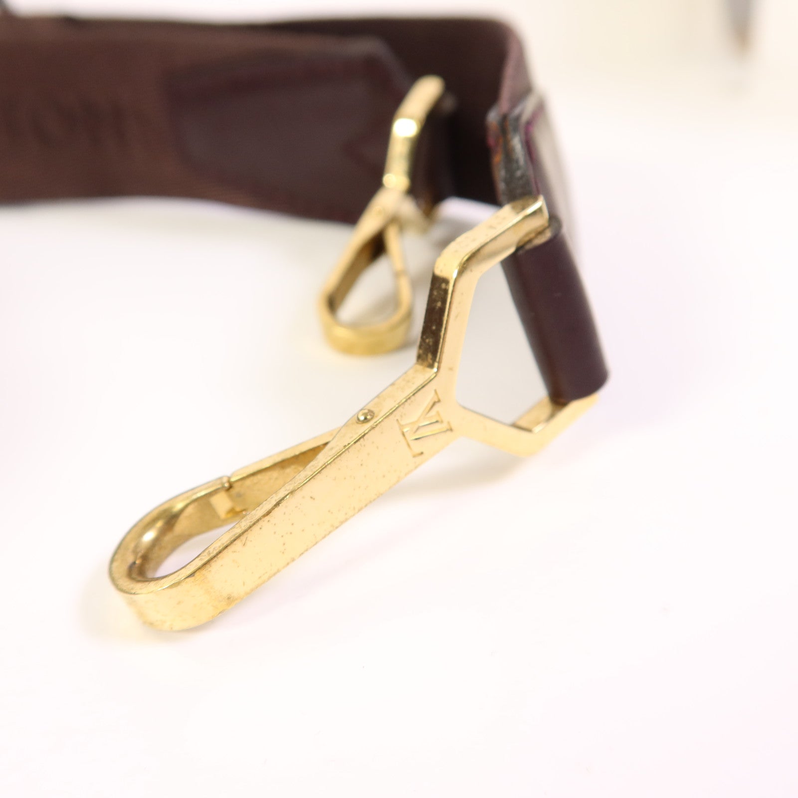 LOUIS VUITTON Taiga Porto Ordinatur Odessa金扣手挽肩背兩用袋