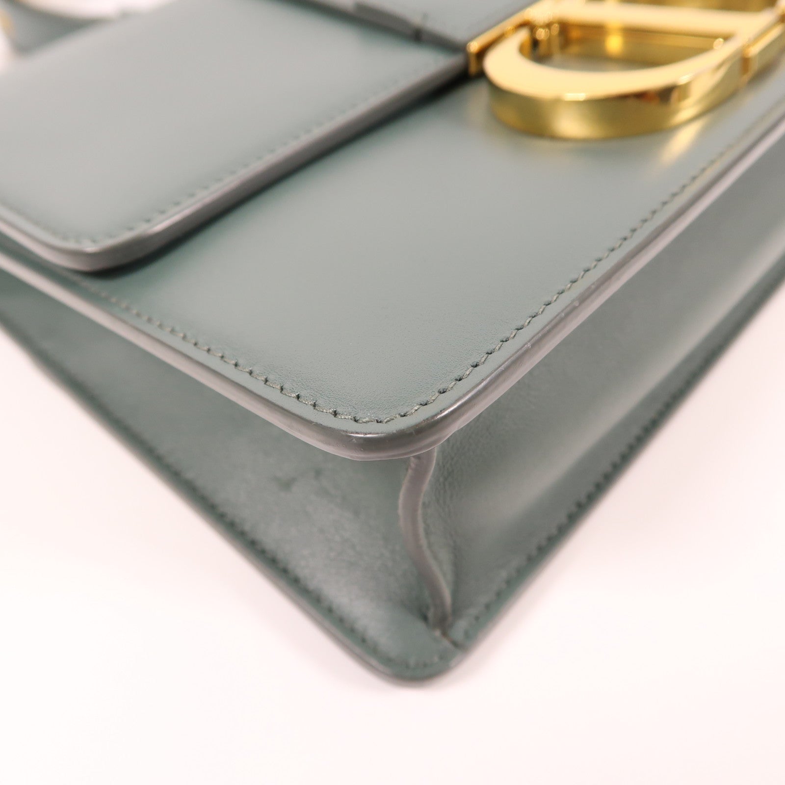 Dior 【激減優惠】牛皮皮革30 Montaigne金扣肩背袋