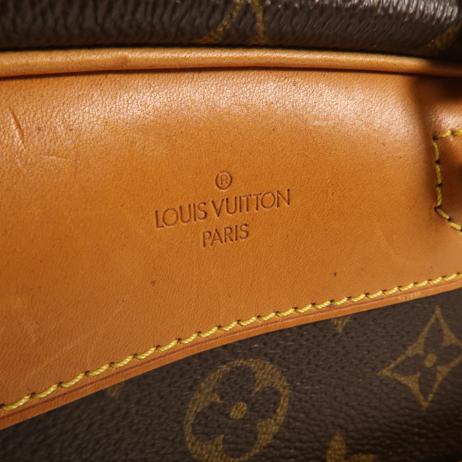 LOUIS VUITTON Monogram Trouville金扣手挽袋