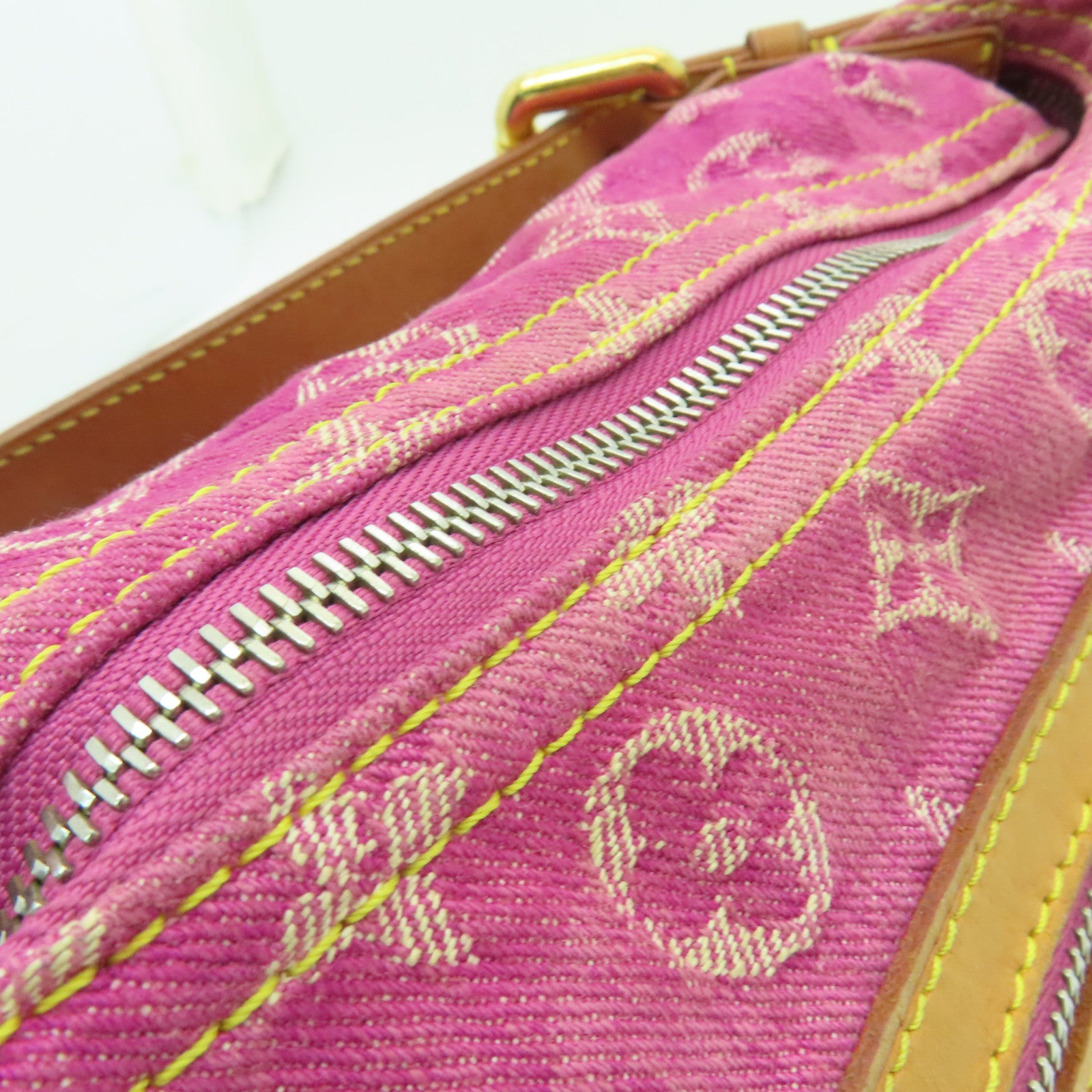 LOUIS VUITTON Monogram Denim Petit Noe金扣手挽肩背兩用袋粉紅色