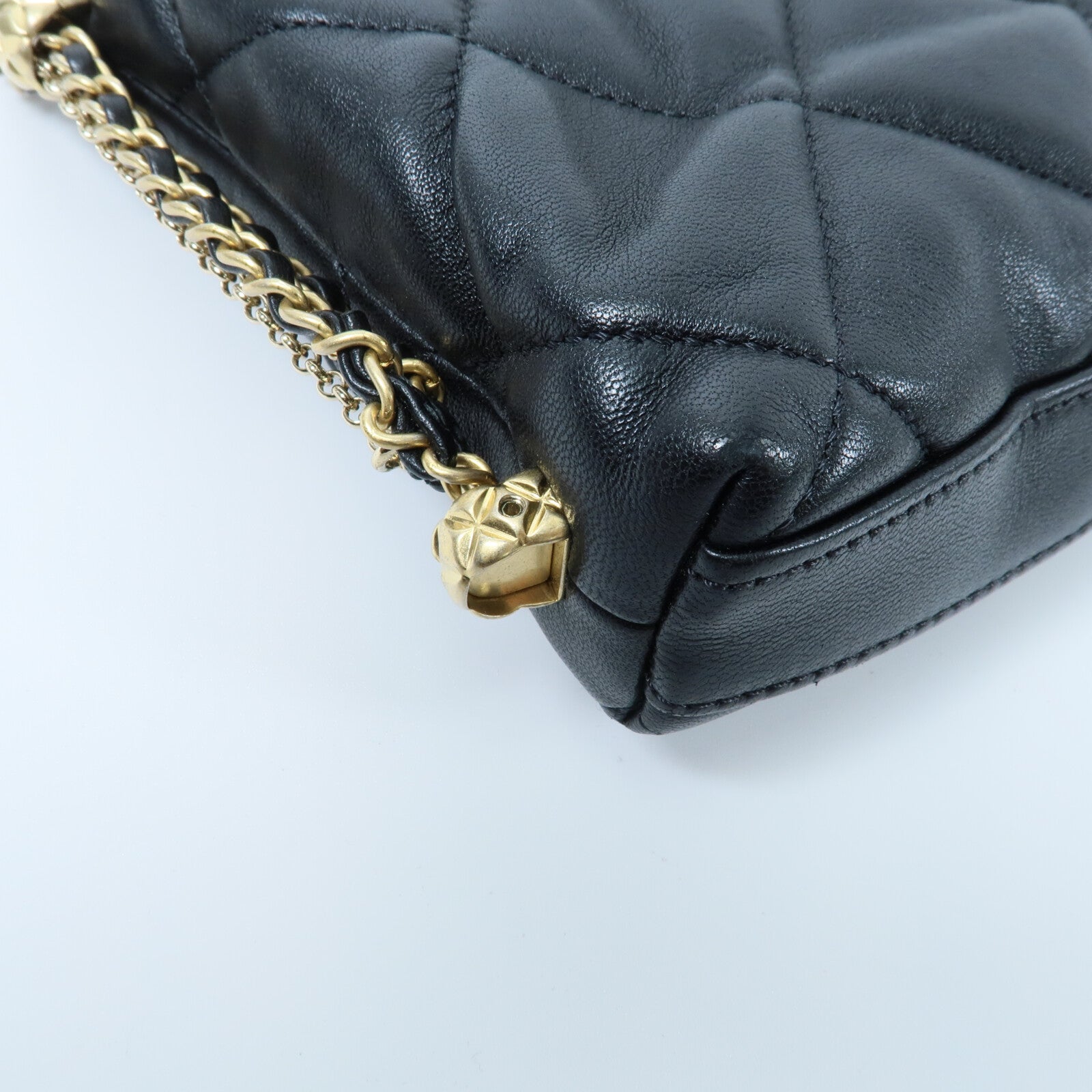 CHANEL 羊皮皮革Chain Shoulder鏈帶肩背袋