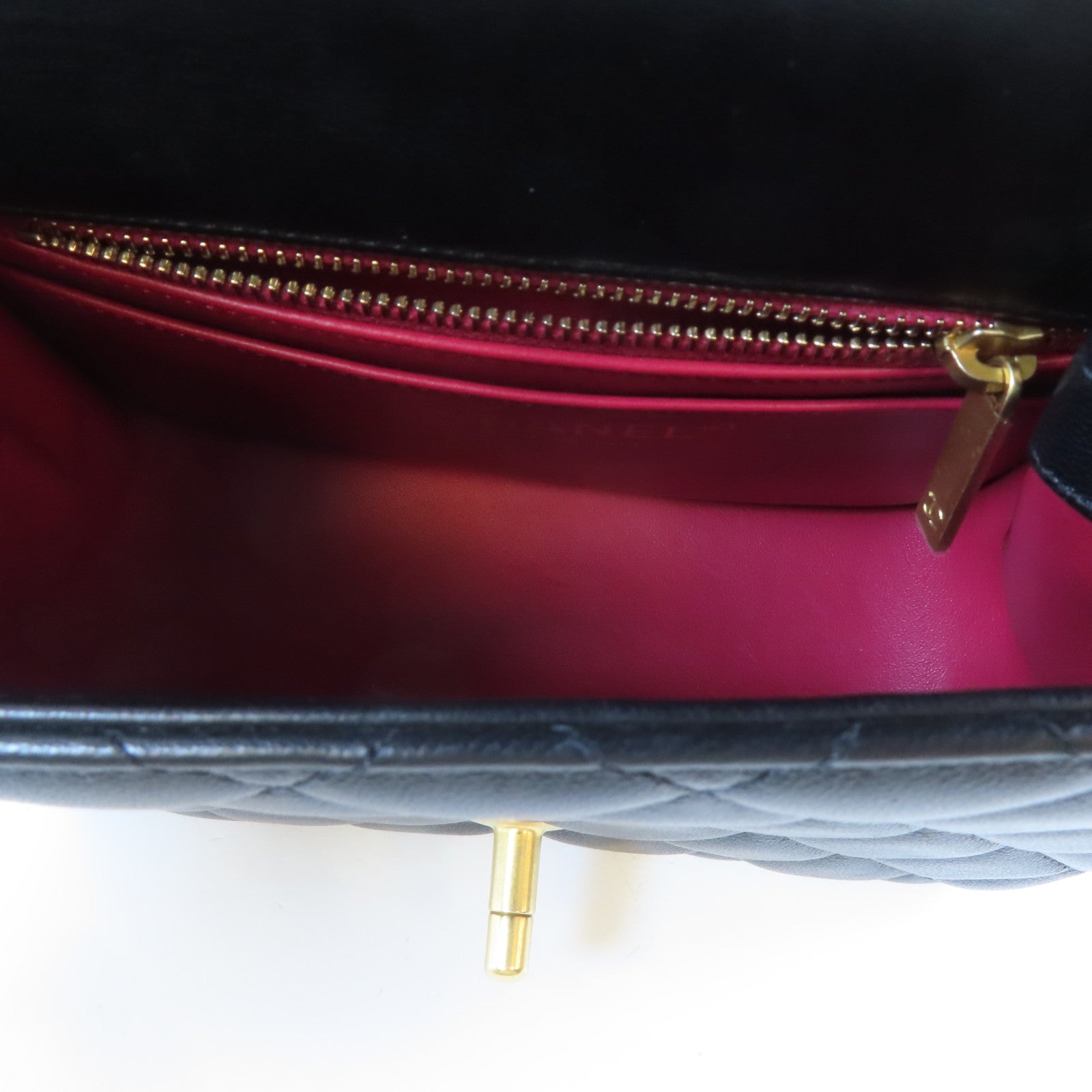 CHANEL 菱格羊皮皮革Mini Flap Bag金扣鏈帶肩背袋黑色