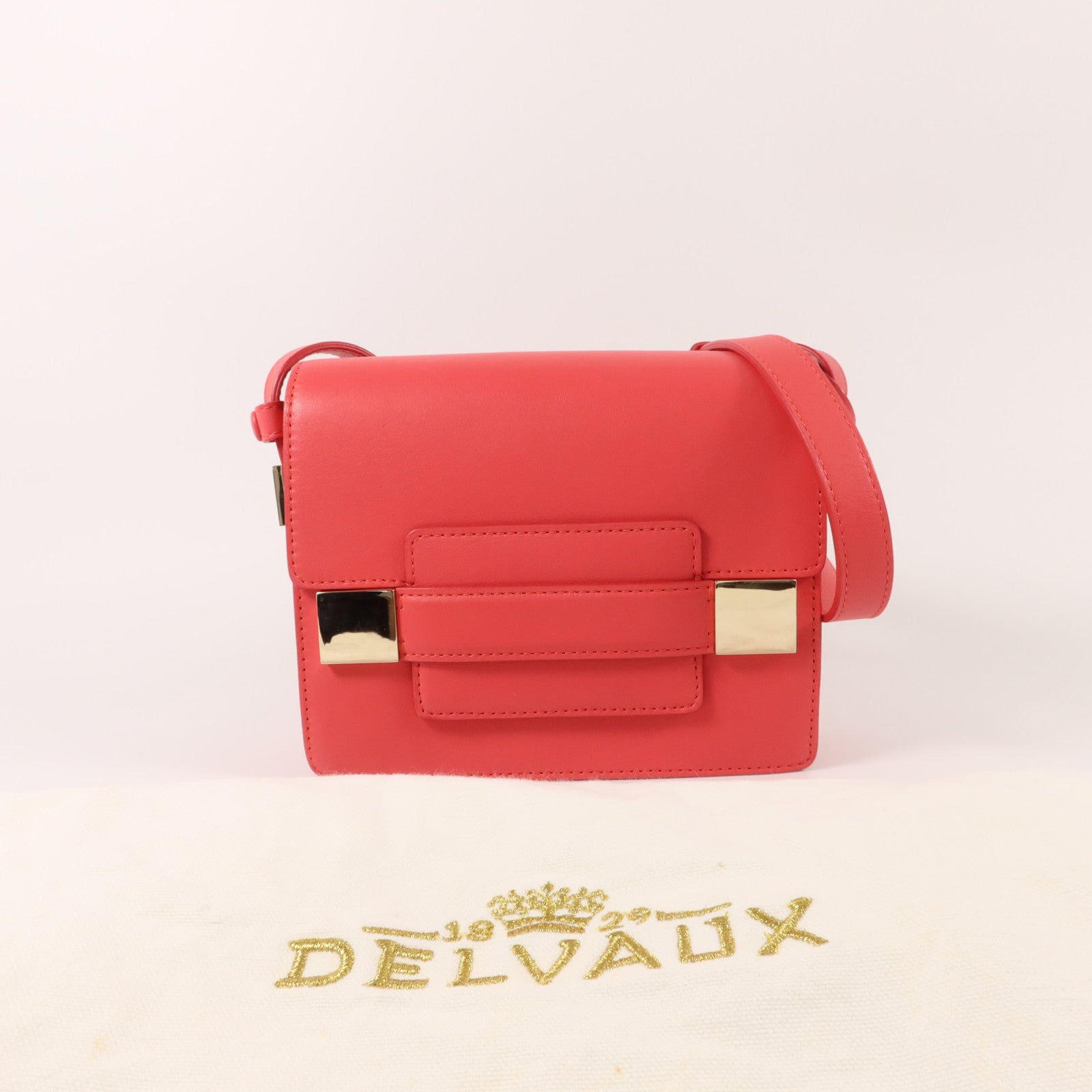 Delvaux 牛皮皮革Madame Mini肩背袋