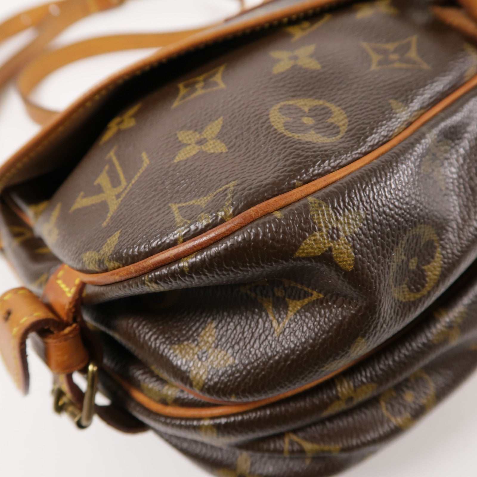 LOUIS VUITTON Monogram Saumur 30金扣肩背袋