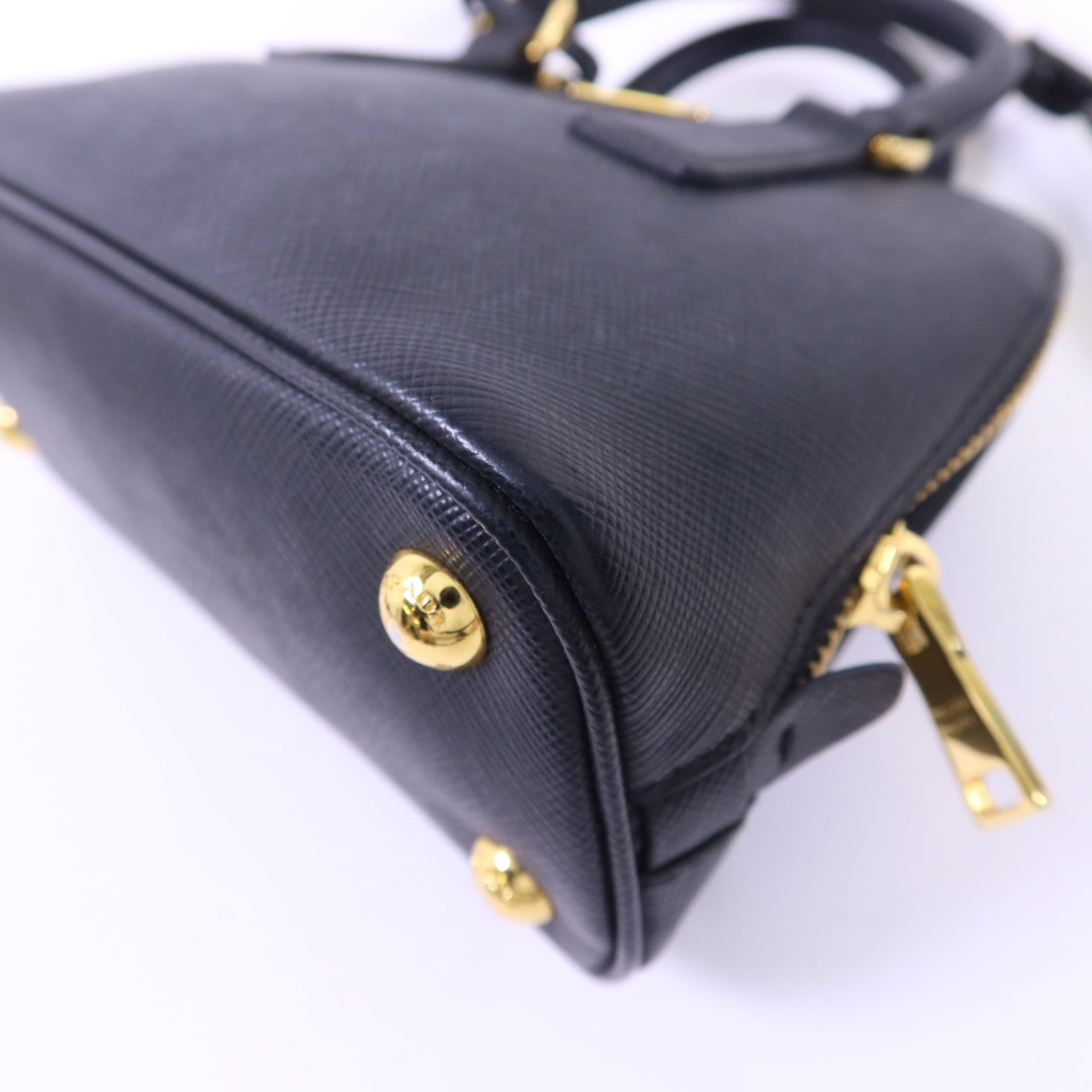 PRADA Saffiano皮革2 Way Shoulder金扣手挽肩背兩用袋