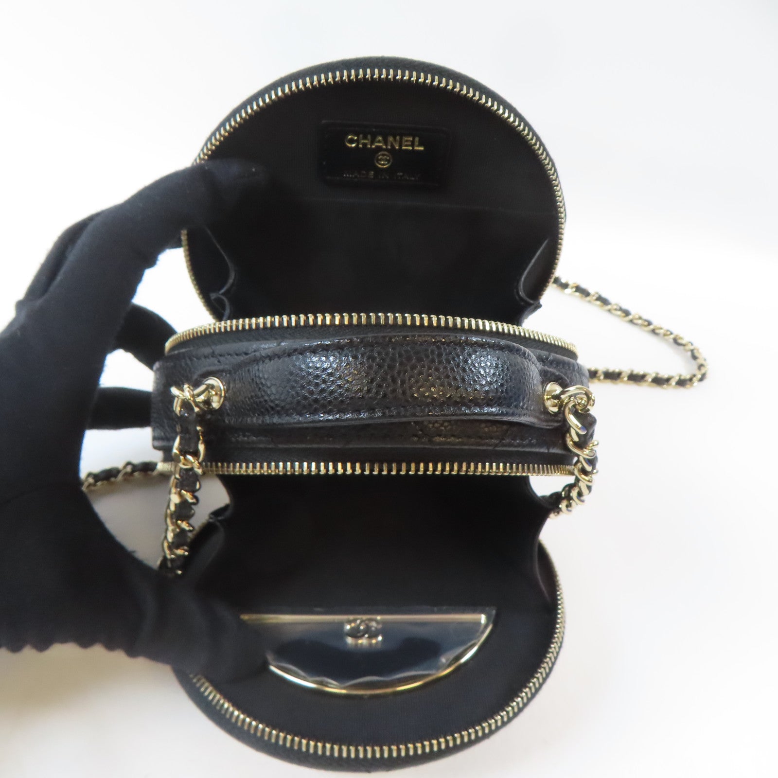 CHANEL 菱格Caviar皮革Chain Shoulder金扣手挽肩背兩用袋黑色